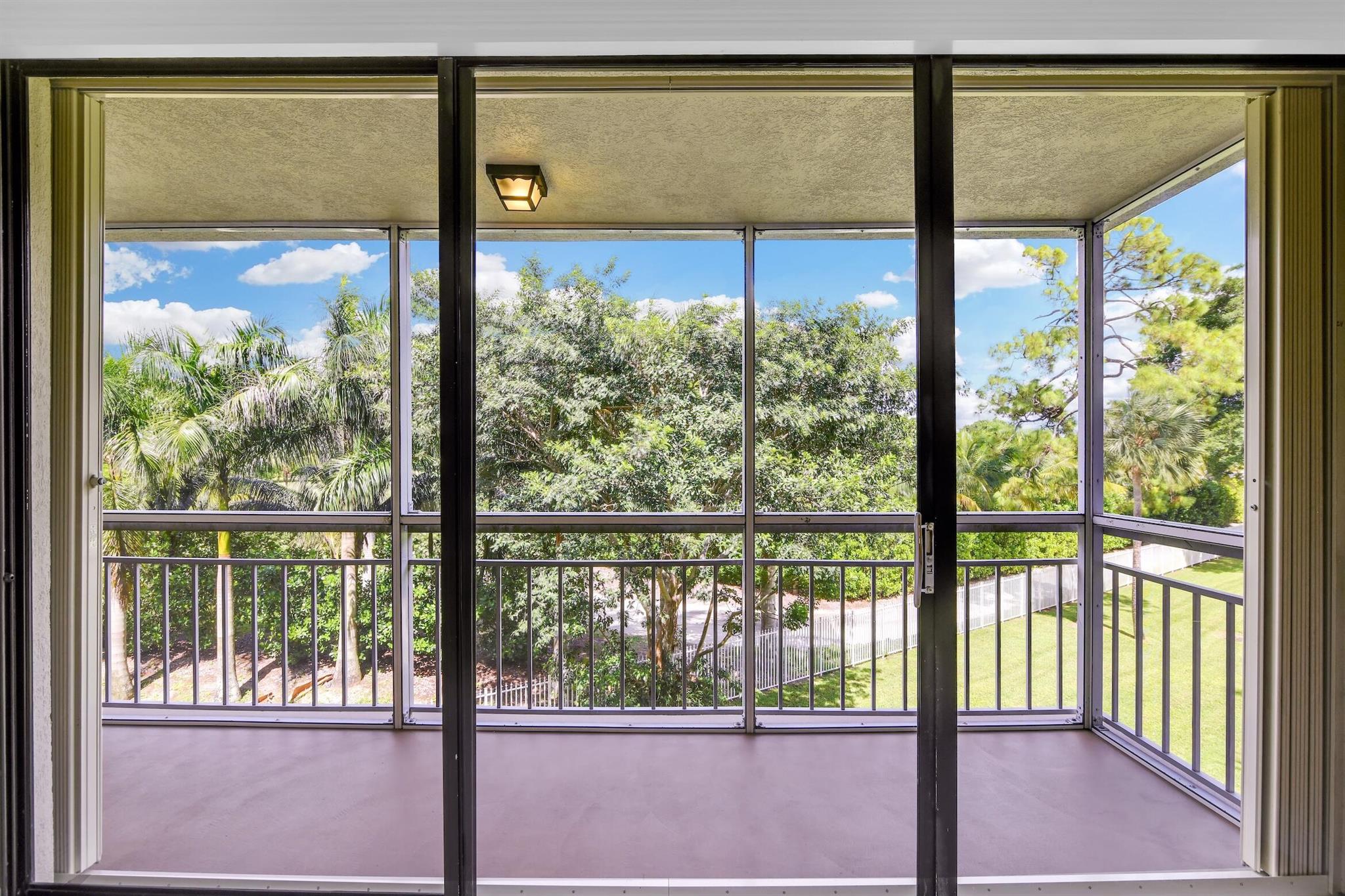 WHITEHALL CONDO AT CAMINO - Residential
