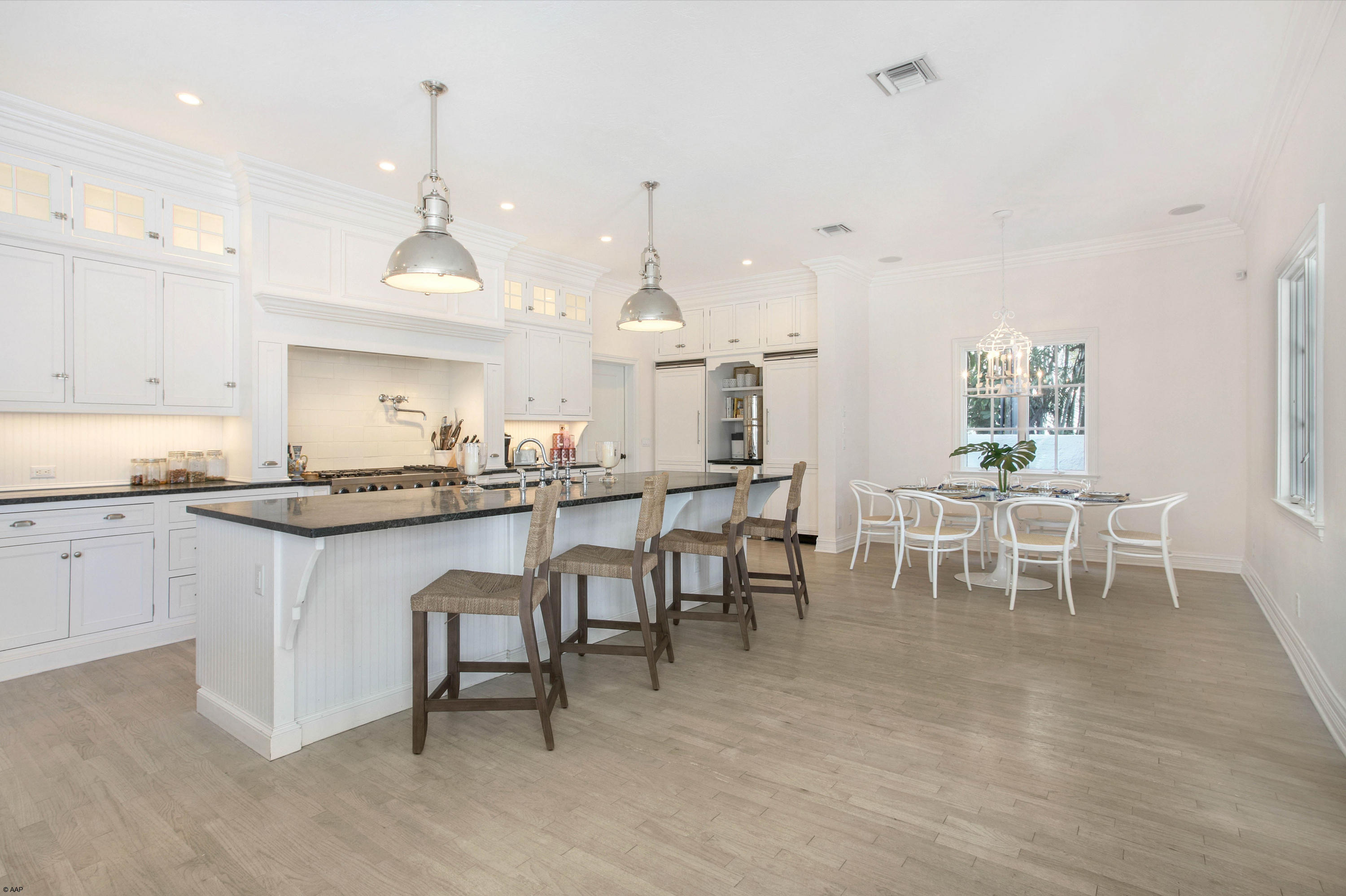 LAKEWOOD - Residential