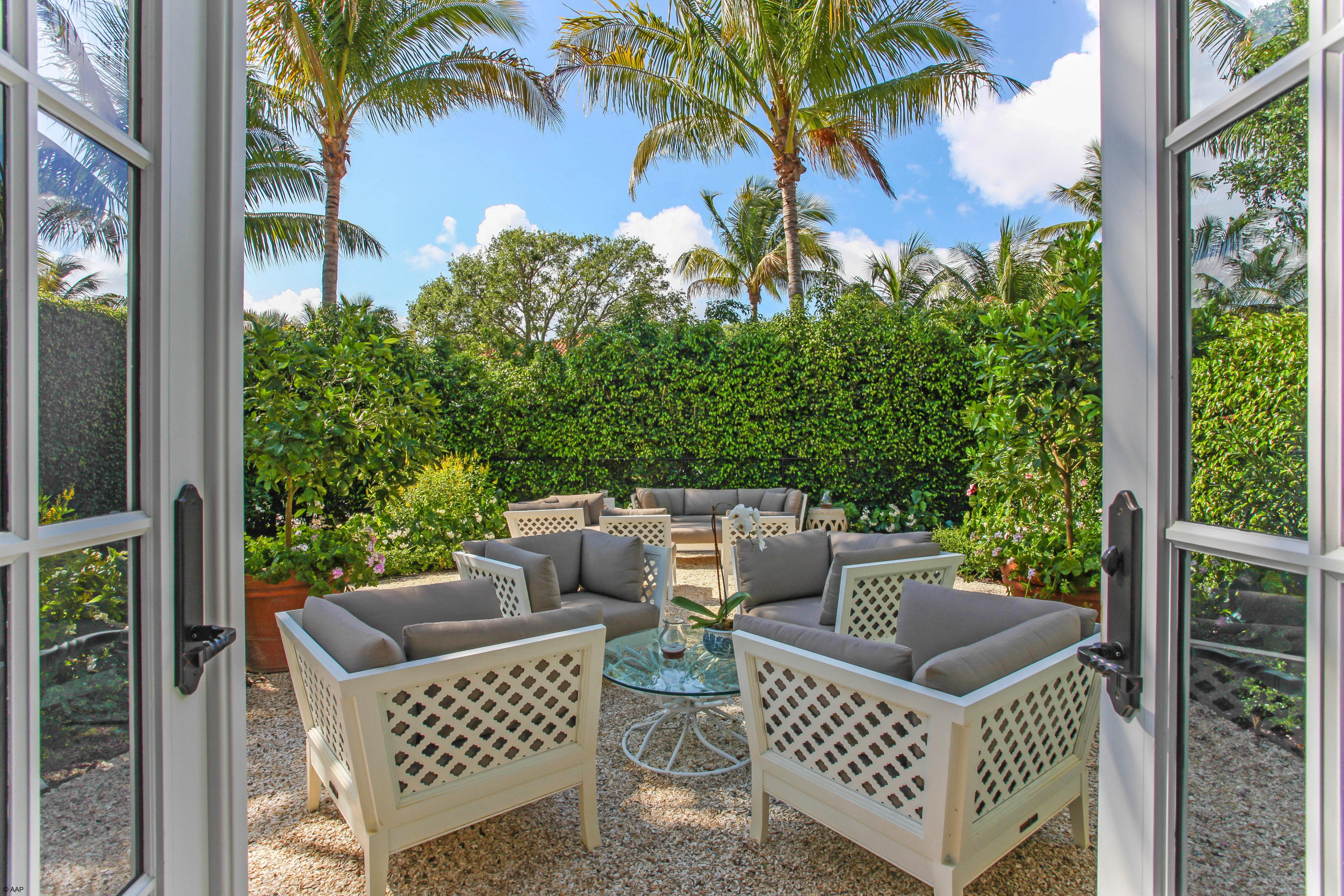 LAKEWOOD - Residential