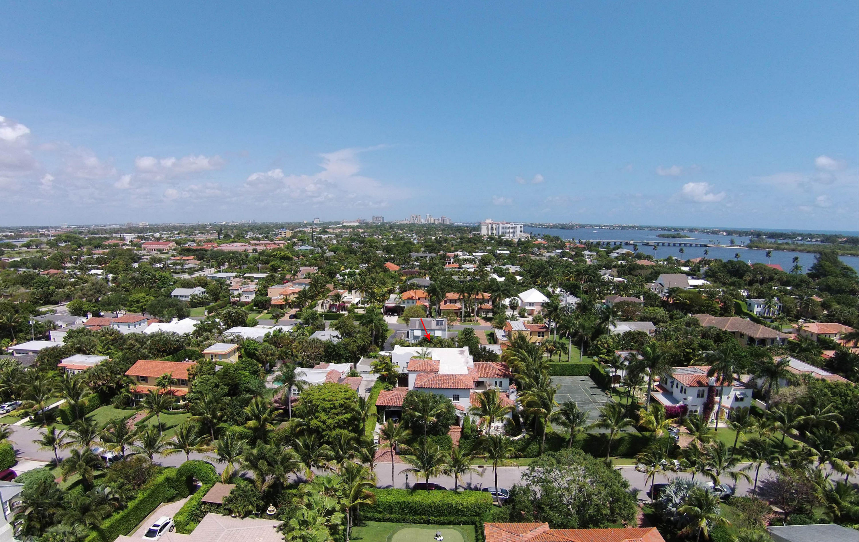 LAKEWOOD - Residential