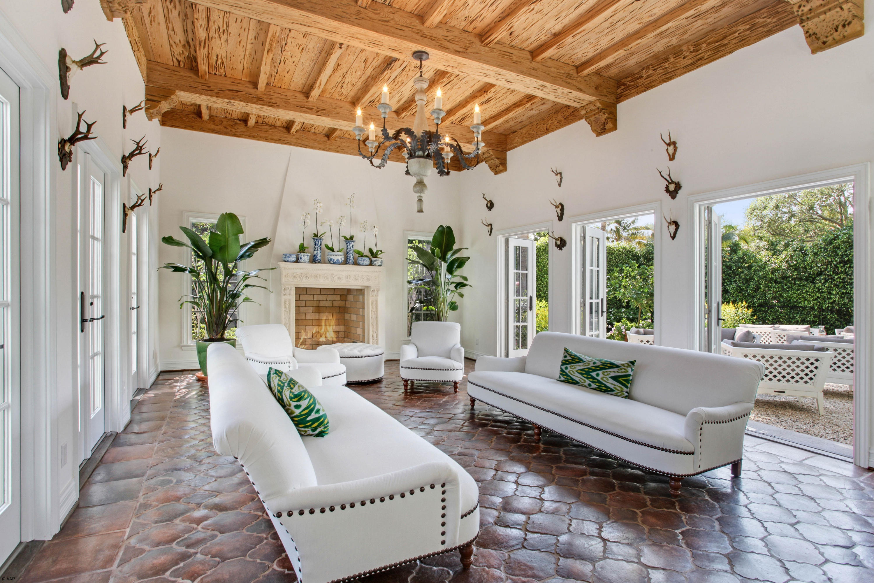 LAKEWOOD - Residential