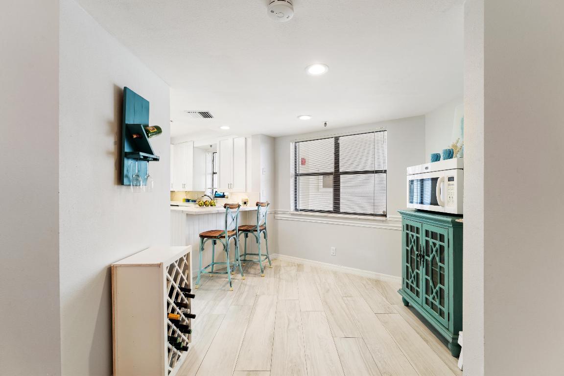 SANDPOINTE BAY CONDO - Residential