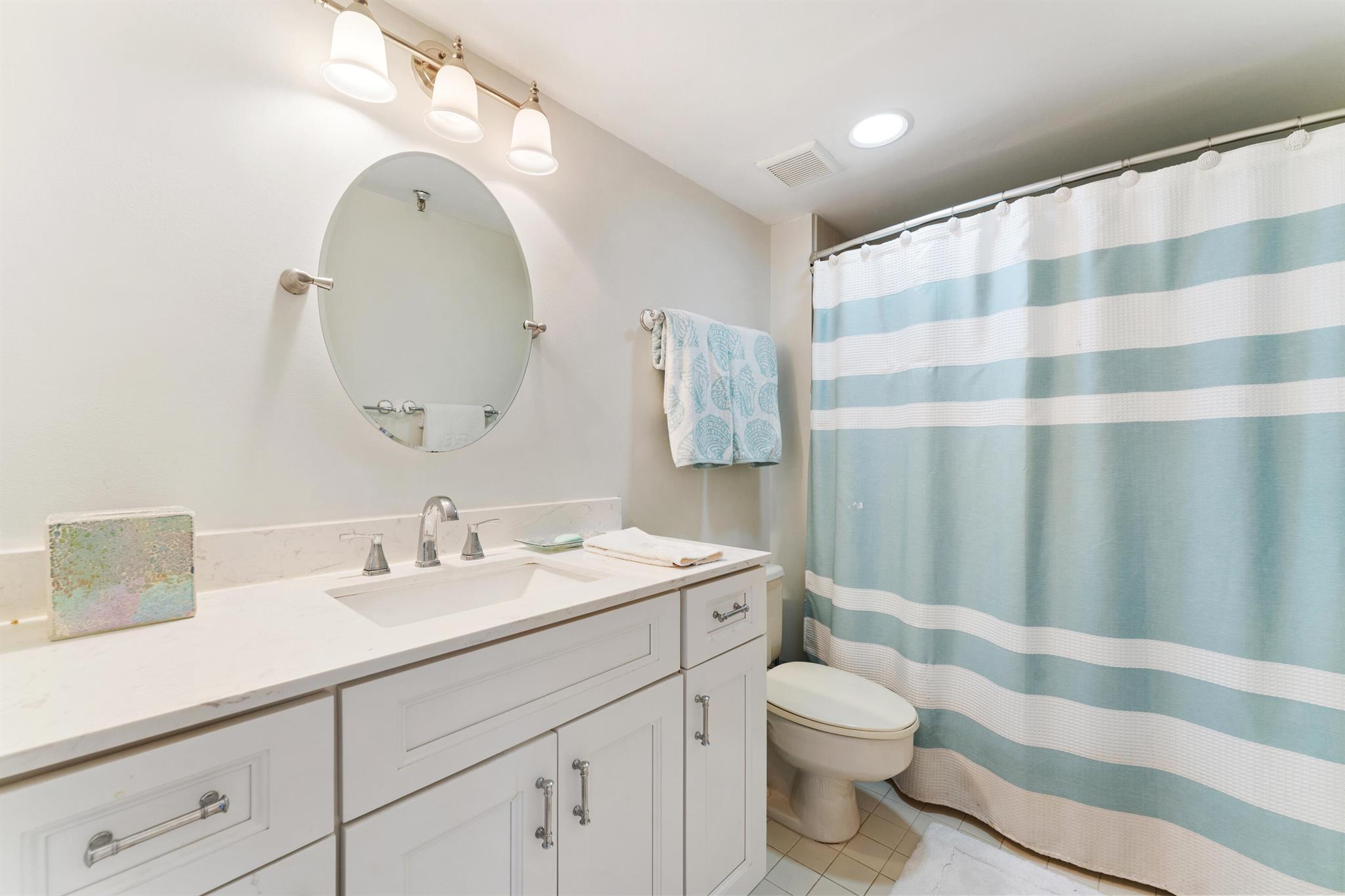 SANDPOINTE BAY CONDO - Residential