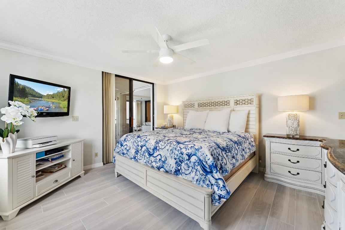 SANDPOINTE BAY CONDO - Residential