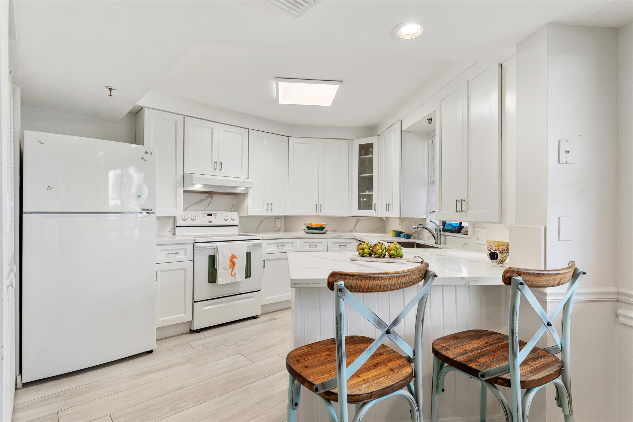 SANDPOINTE BAY CONDO - Residential