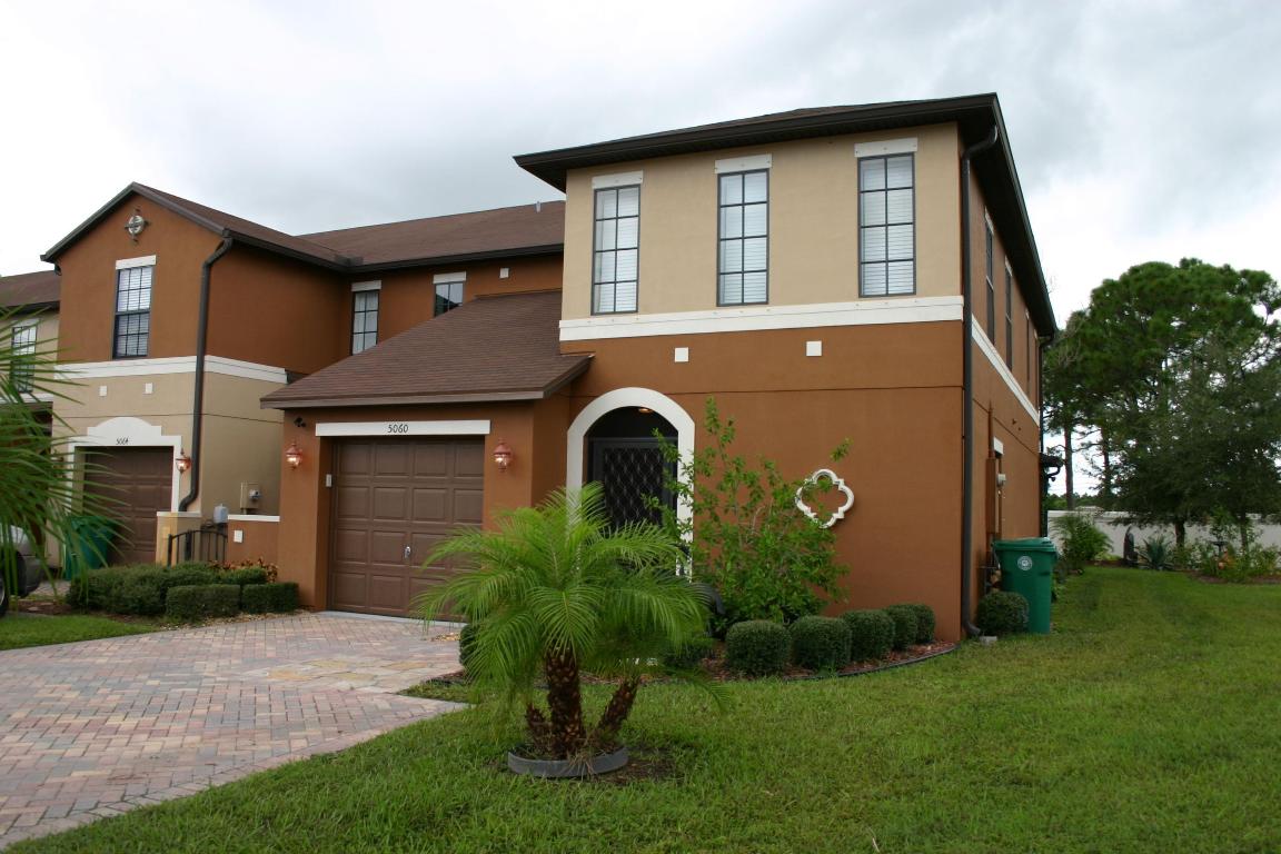 Villas of Torino / CAMBRIDGE TOWNHOMES - Residential