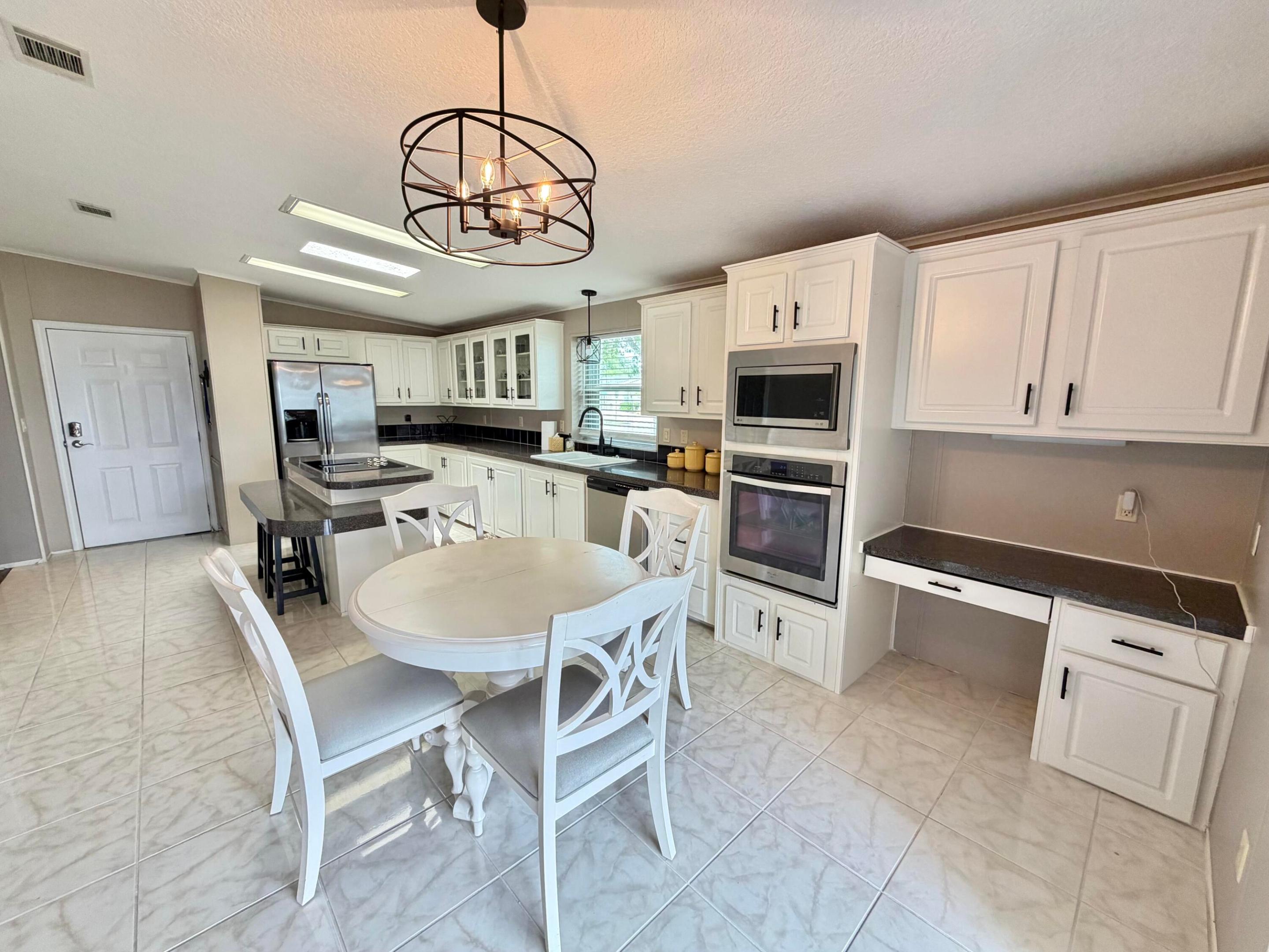 THE PRESERVE AT SAVANNA CLUB - Residential