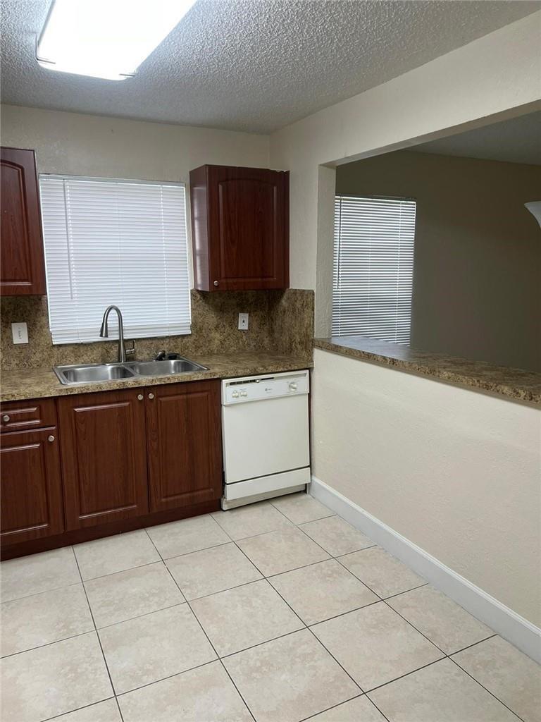 LEMAR GARDENS - Residential Lease