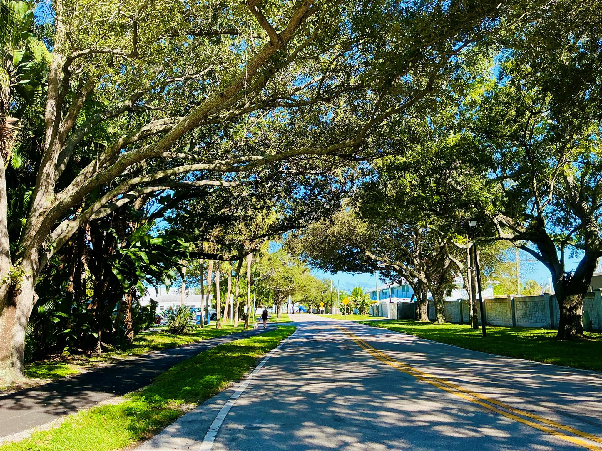 RIVERWALK 2 - Residential Lease