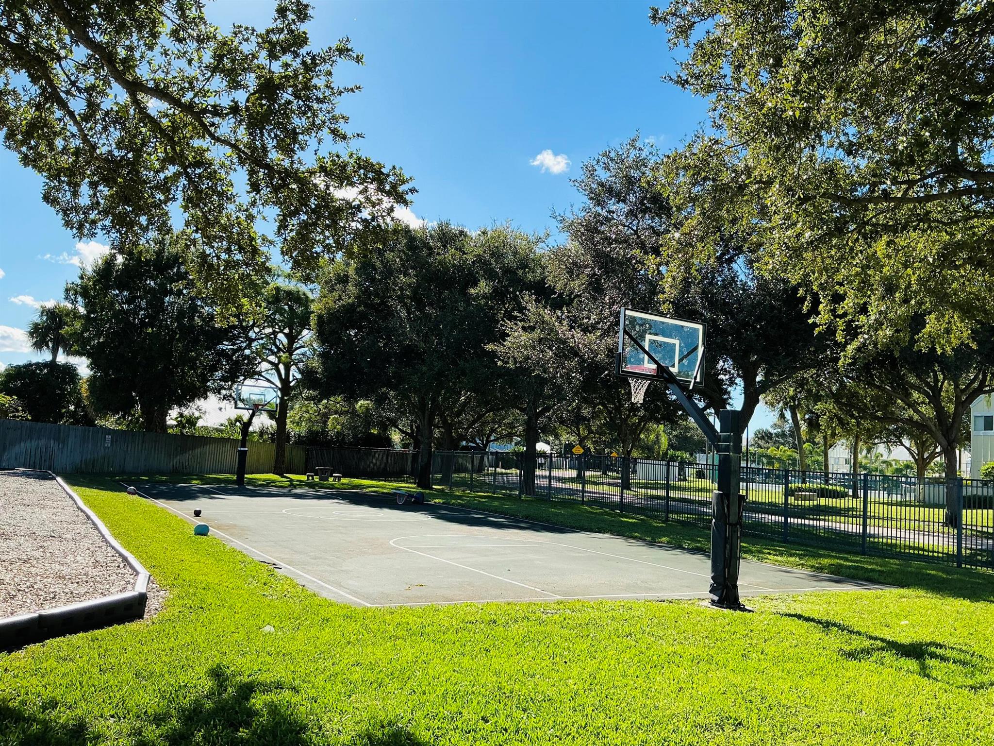 RIVERWALK 2 - Residential Lease