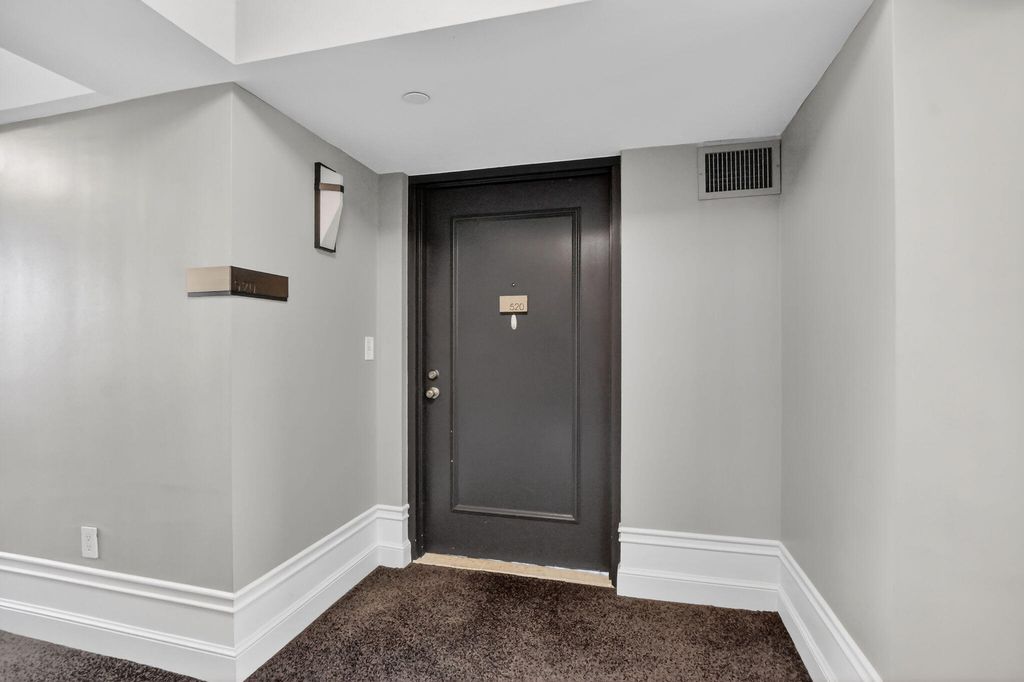 Photo of 120 SE 5th Avenue #520, Boca Raton, FL 33432 (MLS # R11167849)