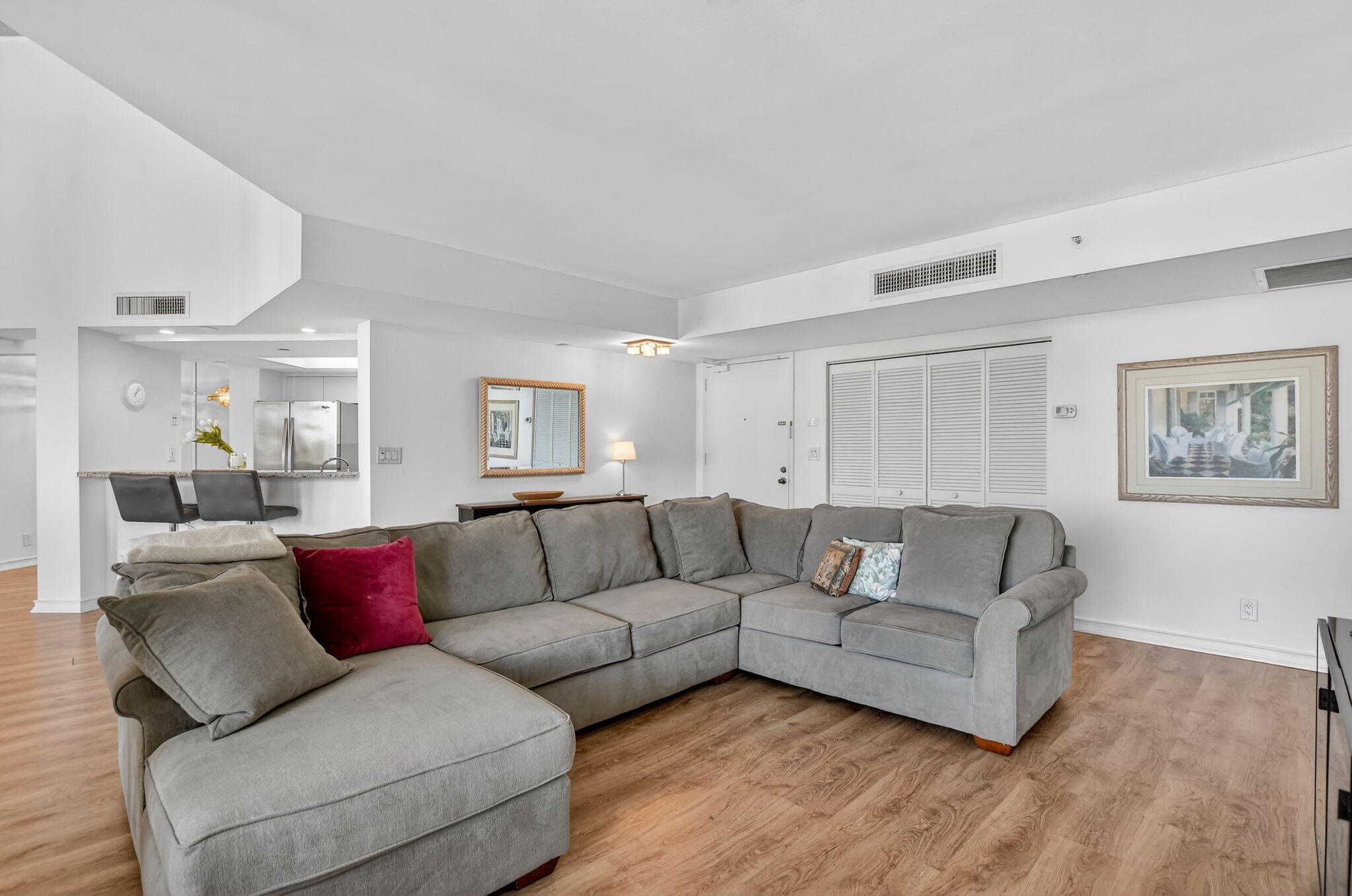 MIZNER COURT CONDO - Residential Lease