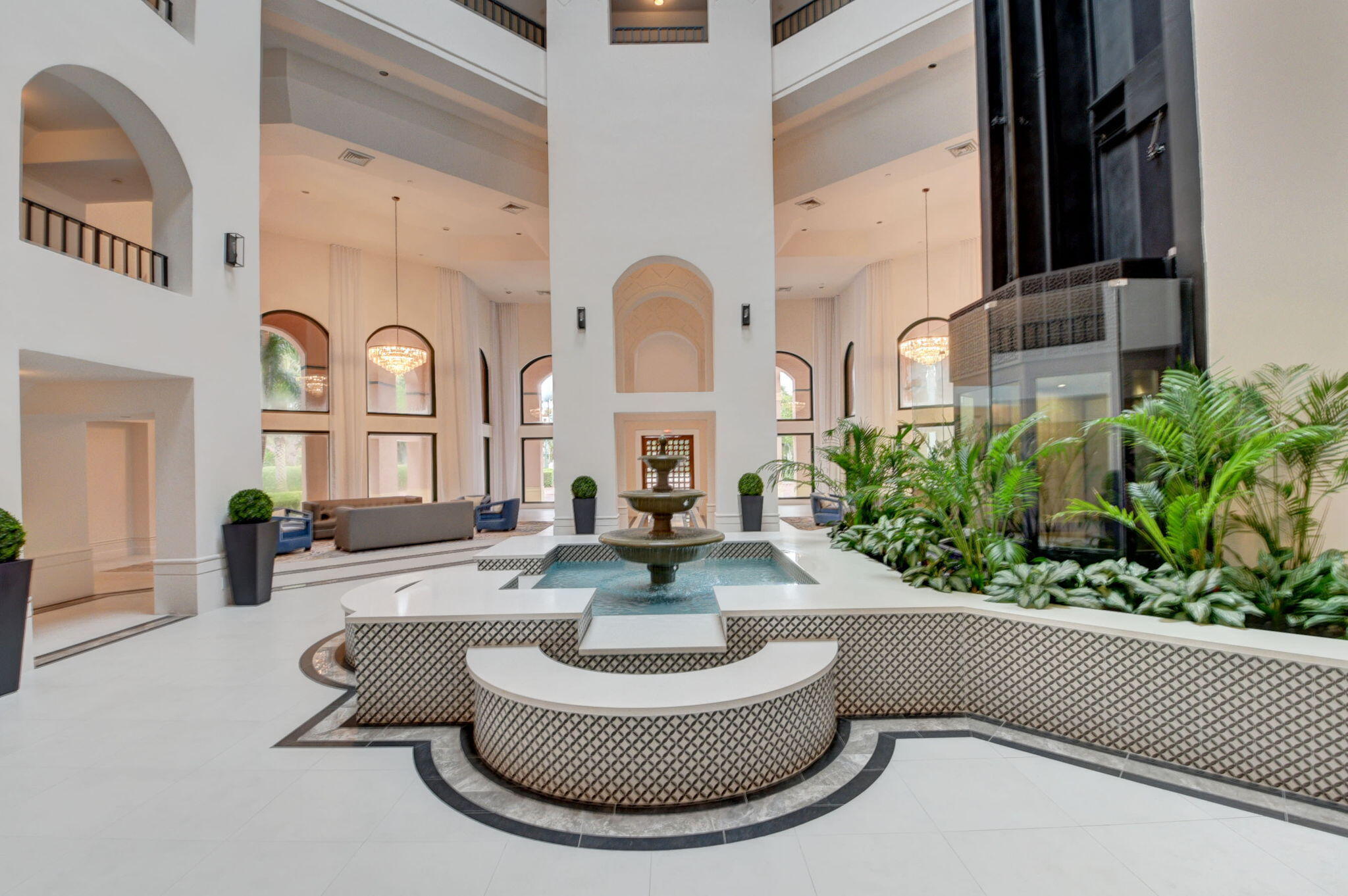 MIZNER COURT CONDO - Residential Lease