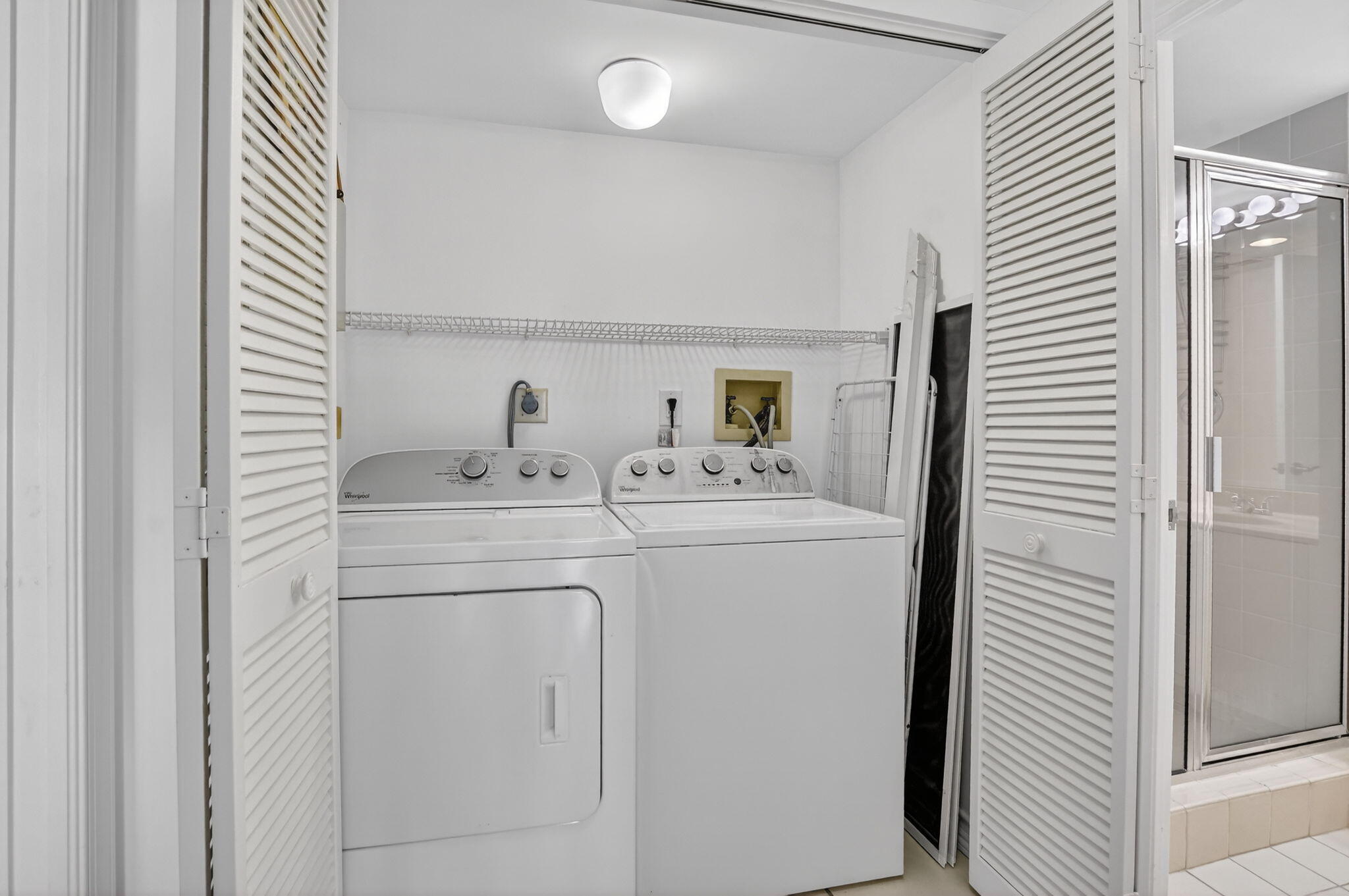 MIZNER COURT CONDO - Residential Lease