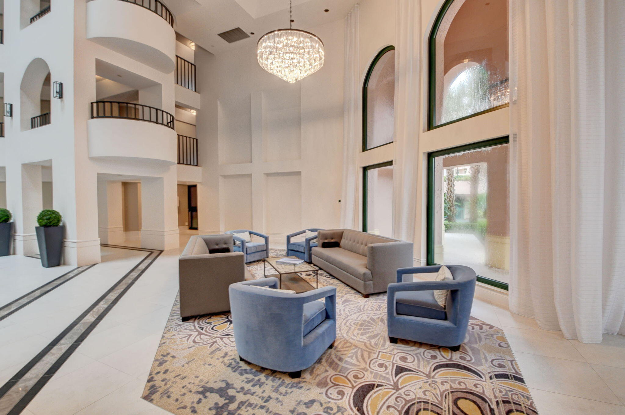 MIZNER COURT CONDO - Residential Lease