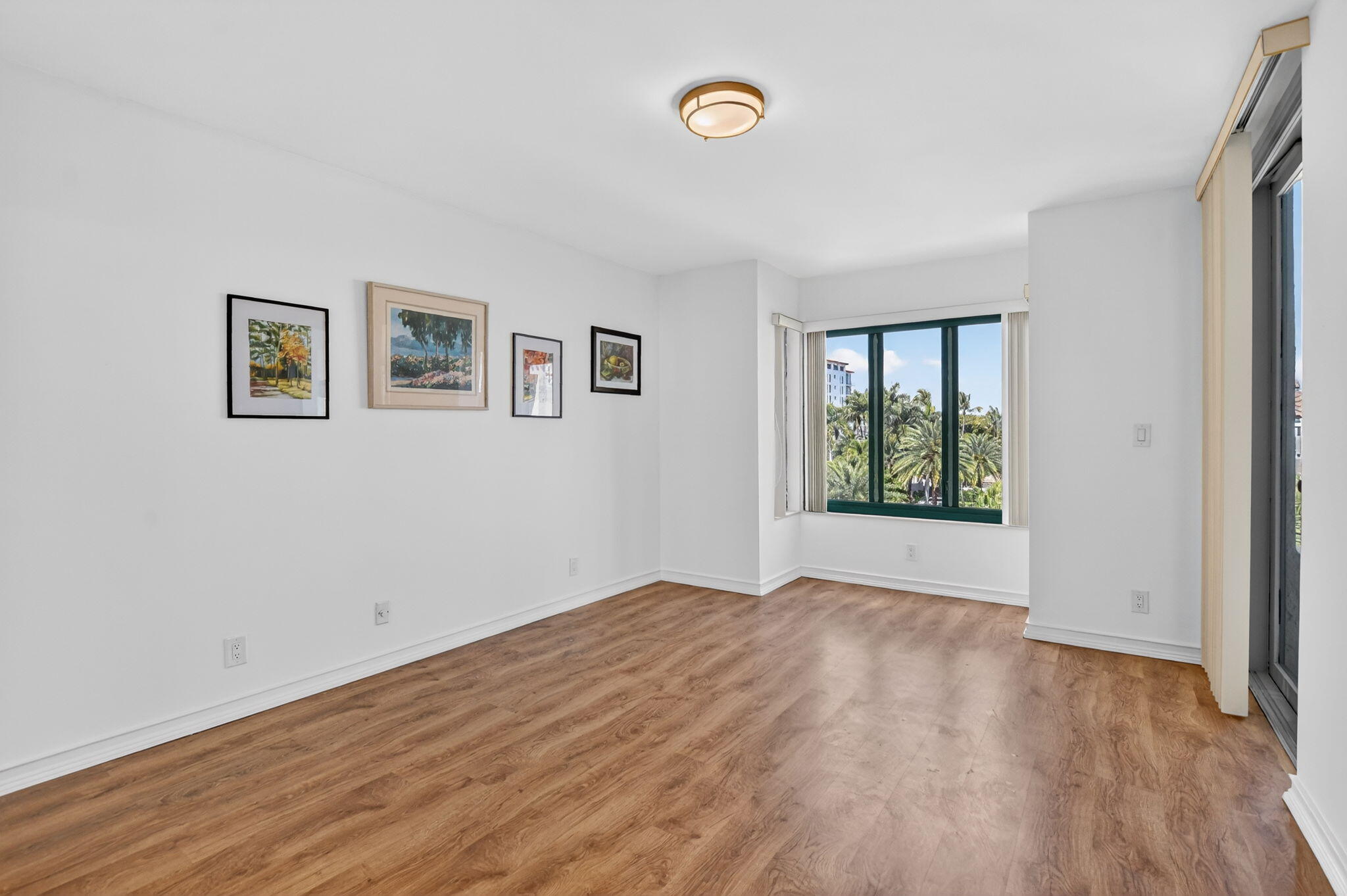 MIZNER COURT CONDO - Residential Lease