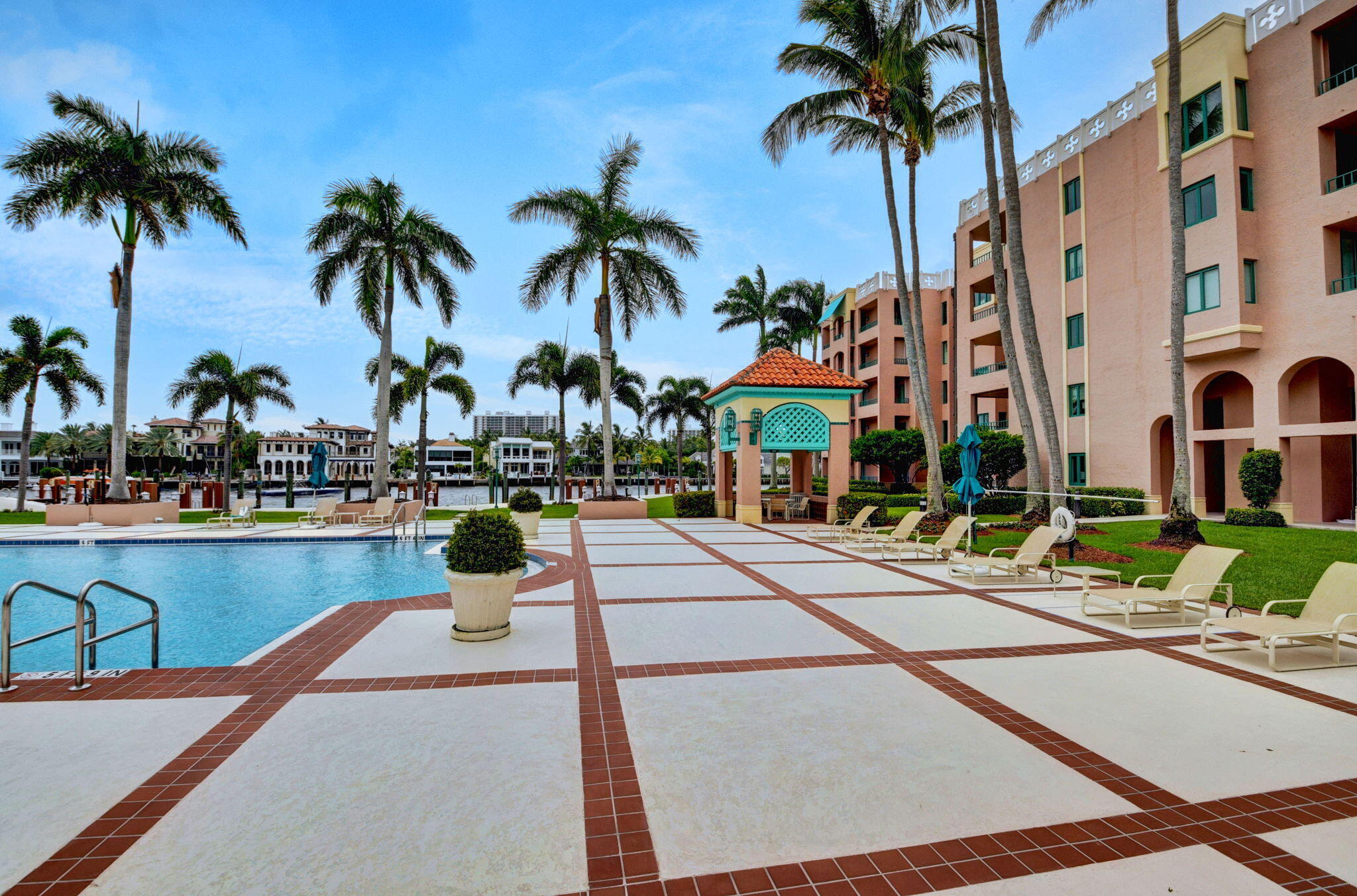 MIZNER COURT CONDO - Residential Lease