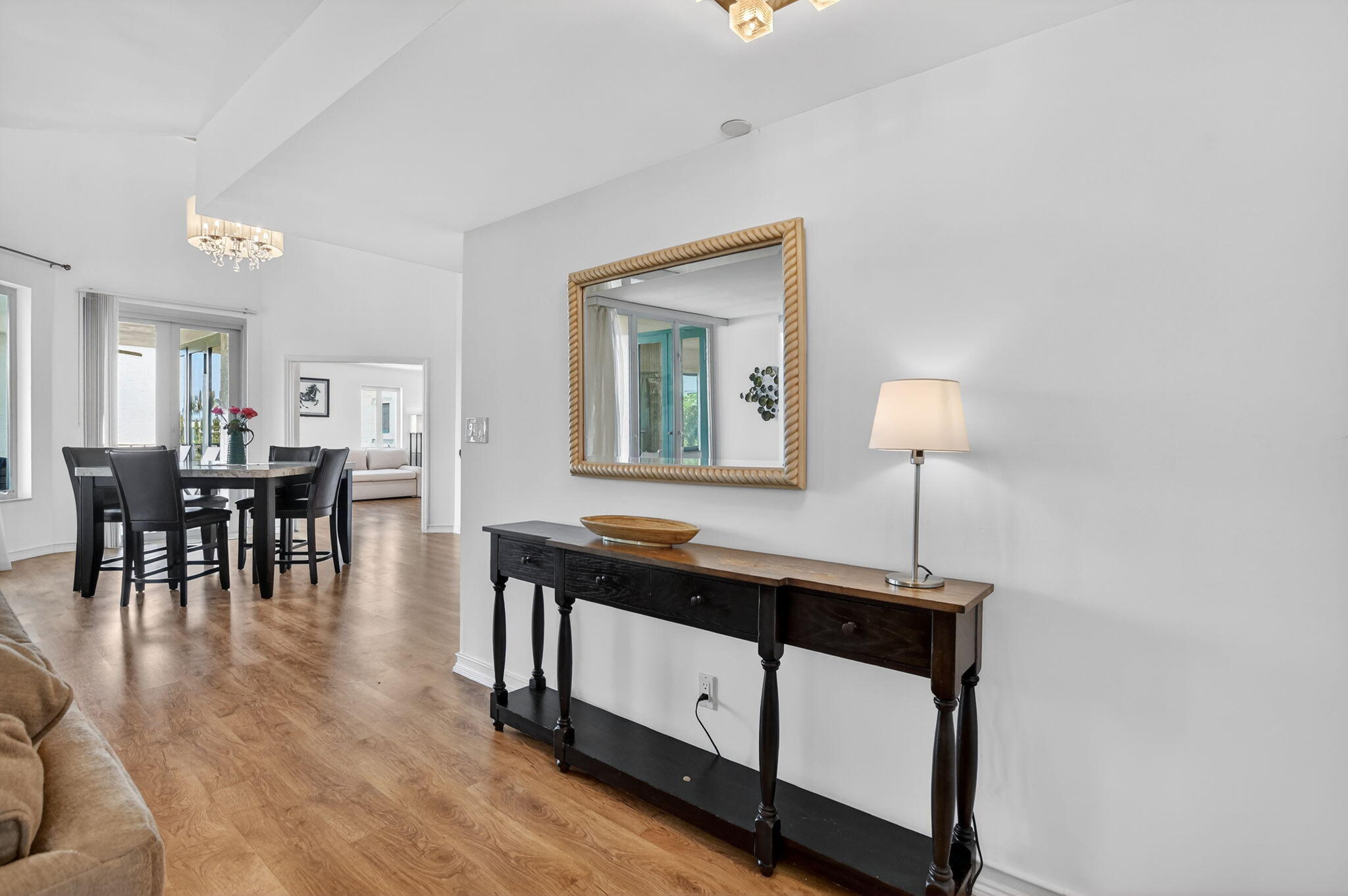 MIZNER COURT CONDO - Residential Lease