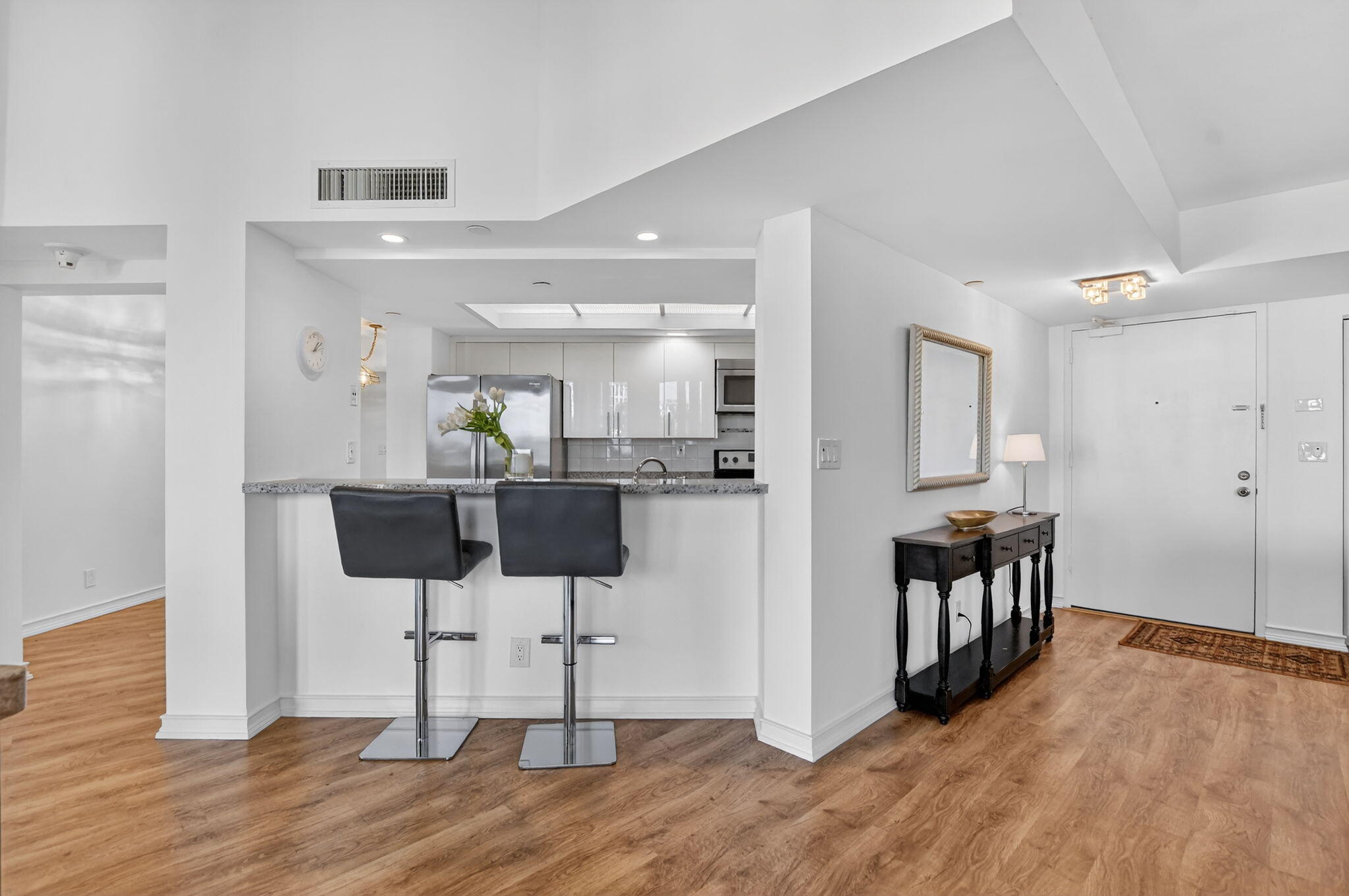 MIZNER COURT CONDO - Residential Lease