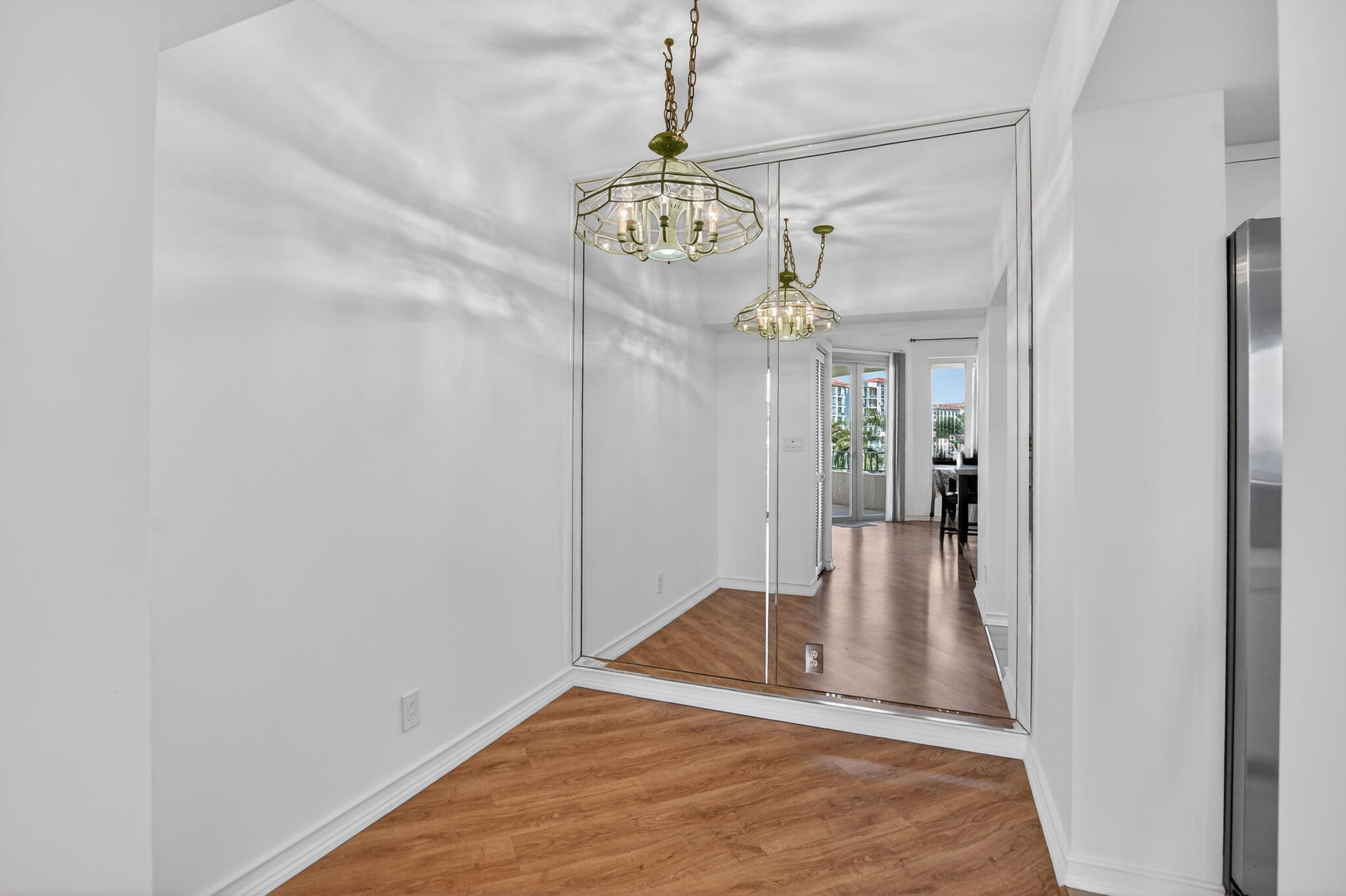 MIZNER COURT CONDO - Residential Lease