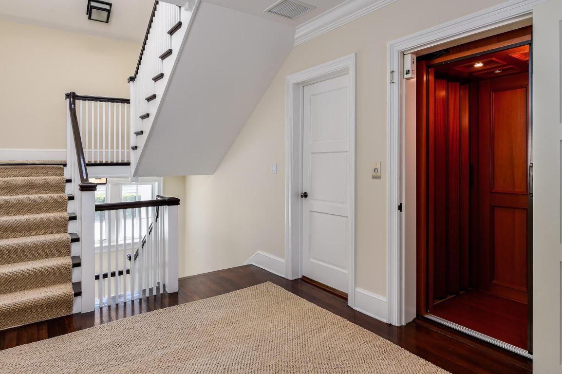 OCEAN PARK H W ROBBINS - Residential