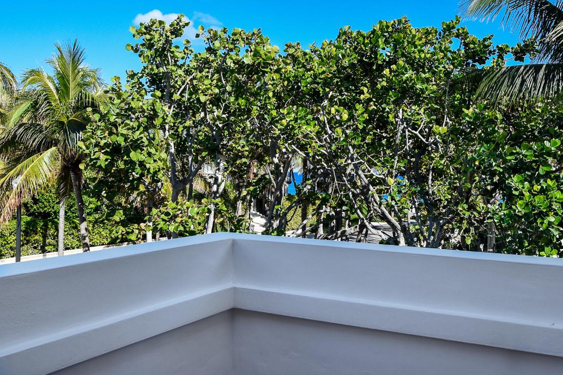 OCEAN PARK H W ROBBINS - Residential