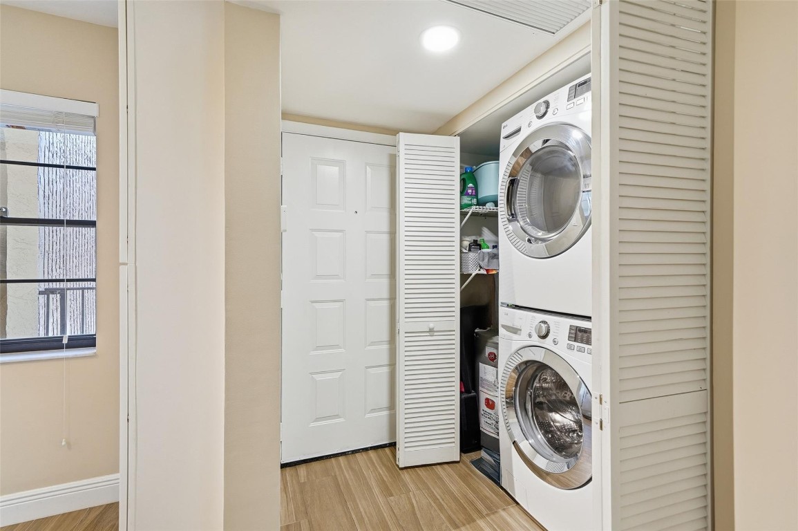 PLANTATION RACQUET CLUB - Residential