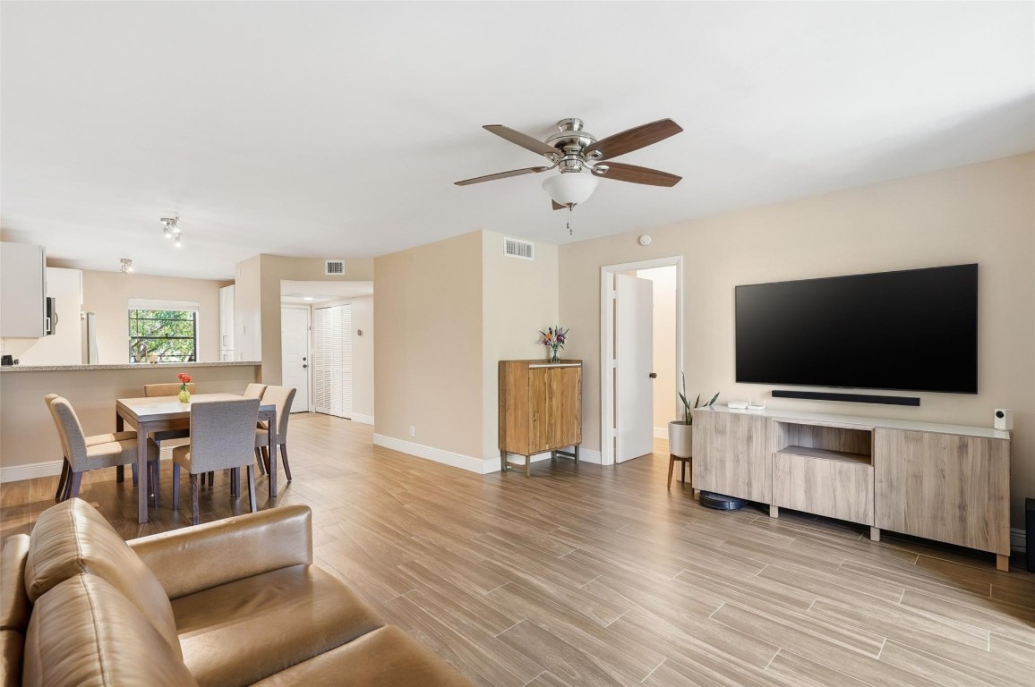 PLANTATION RACQUET CLUB - Residential