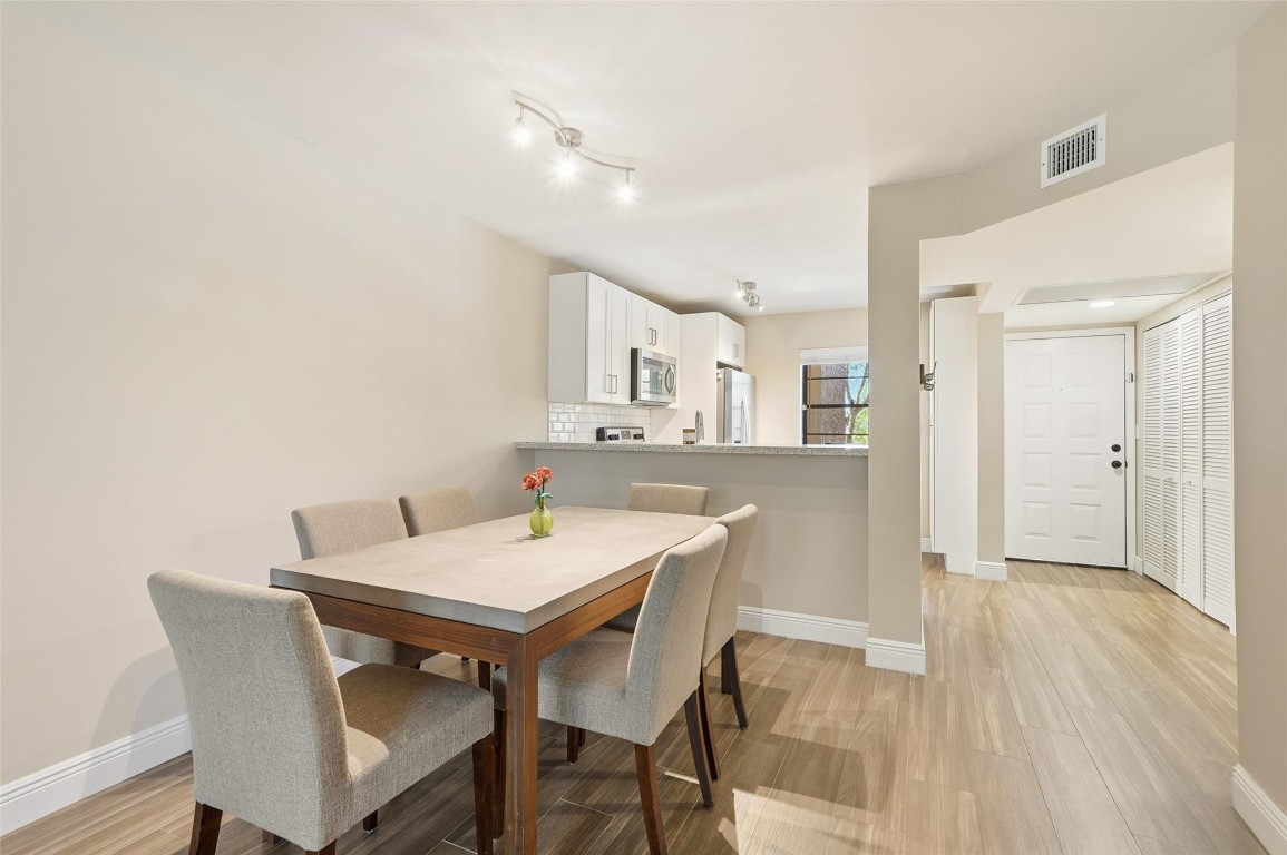 PLANTATION RACQUET CLUB - Residential