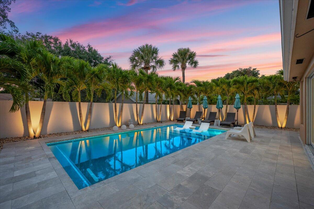 HAMPTONS AT MAPLEWOOD - Residential