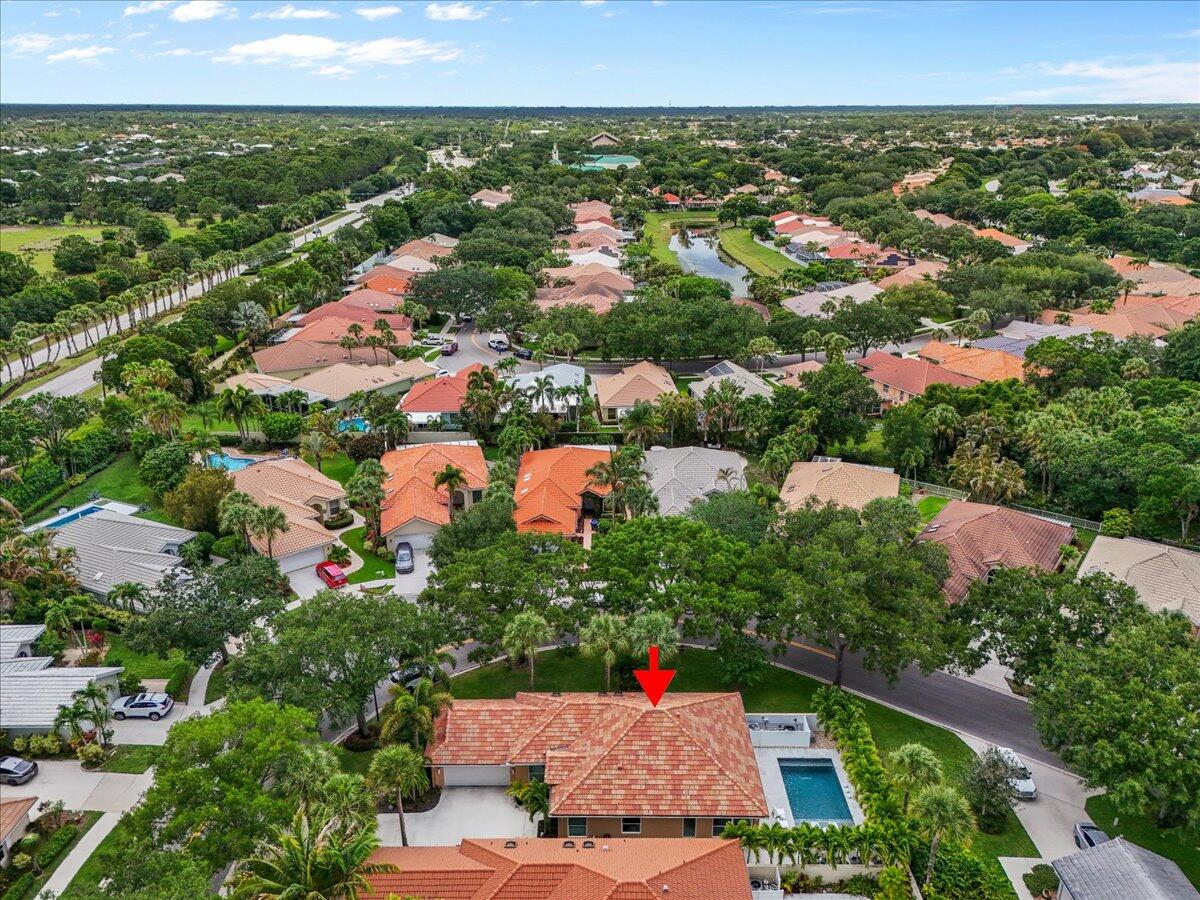 HAMPTONS AT MAPLEWOOD - Residential