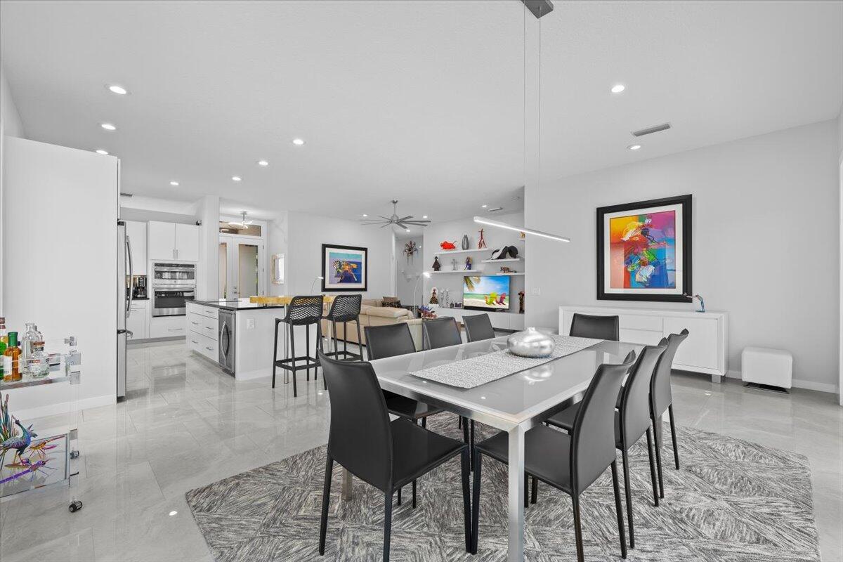 HAMPTONS AT MAPLEWOOD - Residential