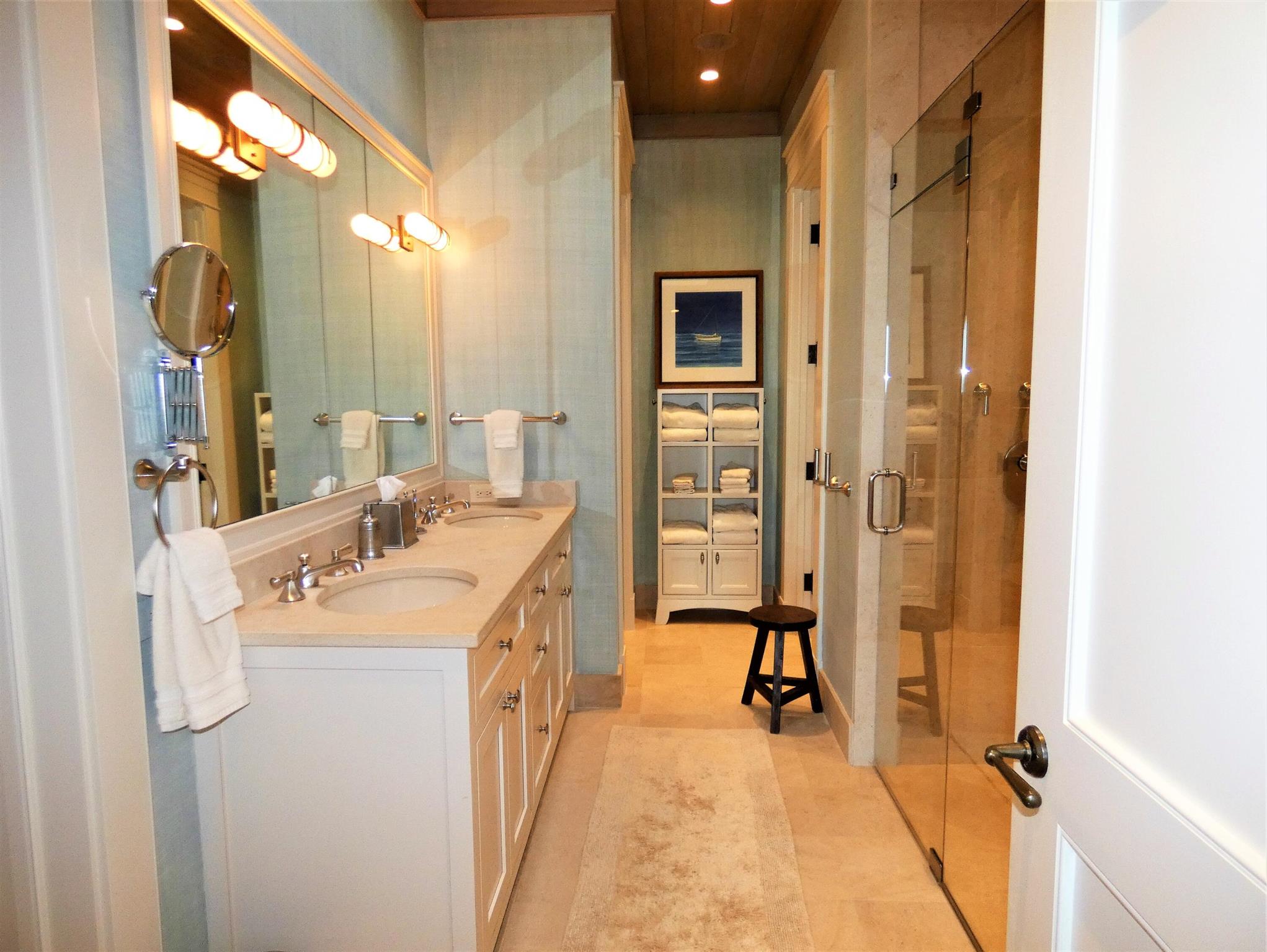 Jupiter Island - Residential Lease