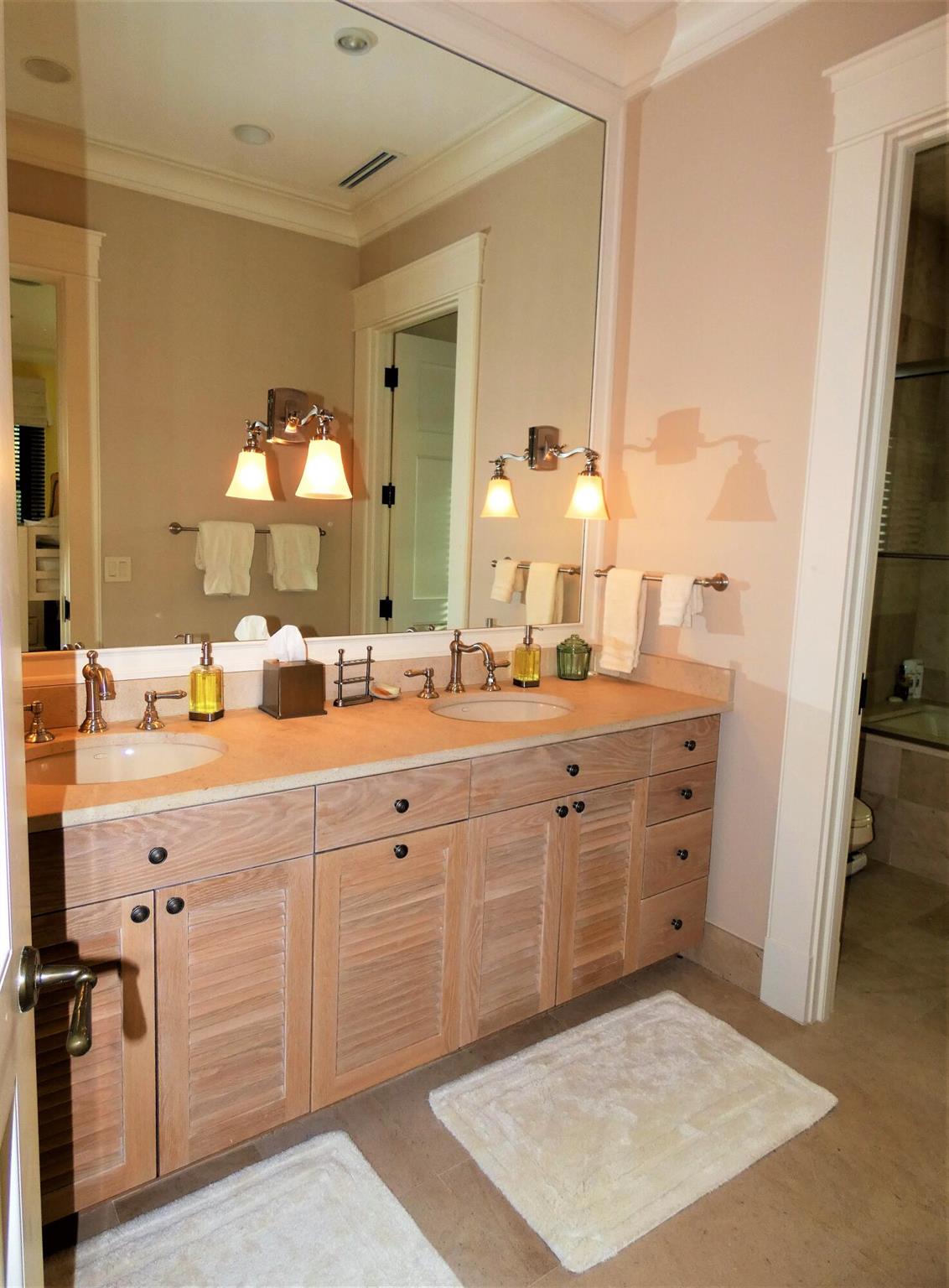 Jupiter Island - Residential Lease