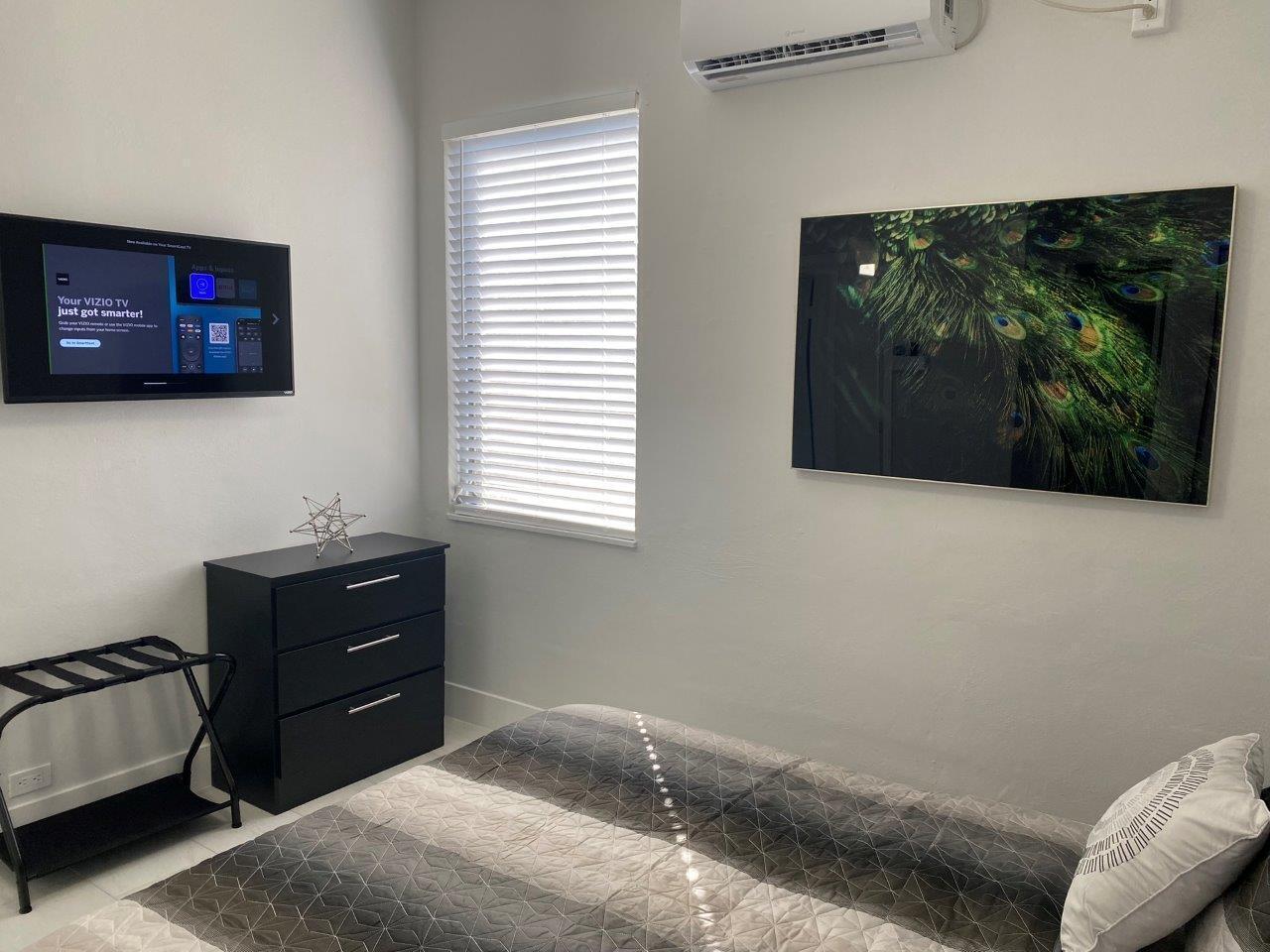 DELRAY MNR - Residential Lease