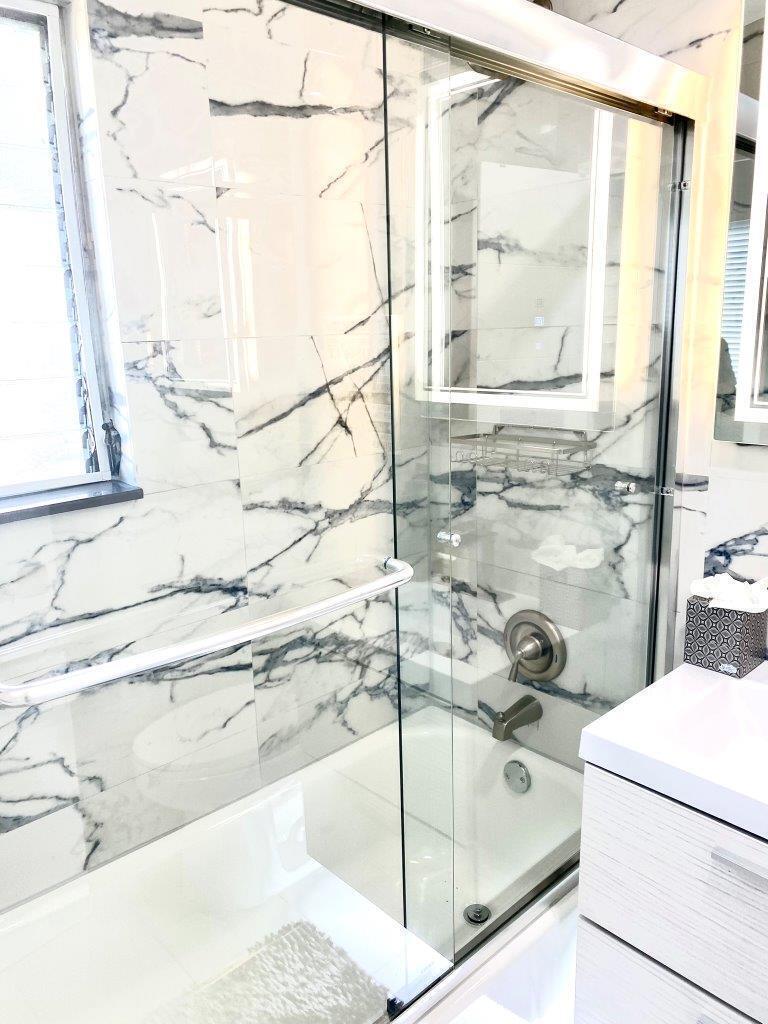 DELRAY MNR - Residential Lease