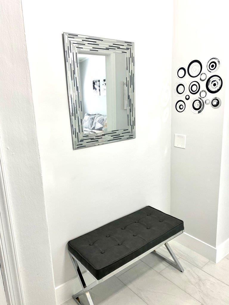 DELRAY MNR - Residential Lease