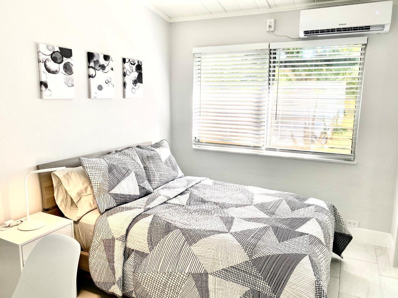 DELRAY MNR - Residential Lease