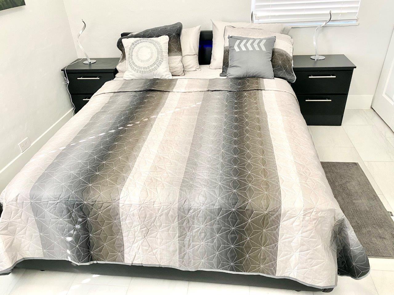 DELRAY MNR - Residential Lease