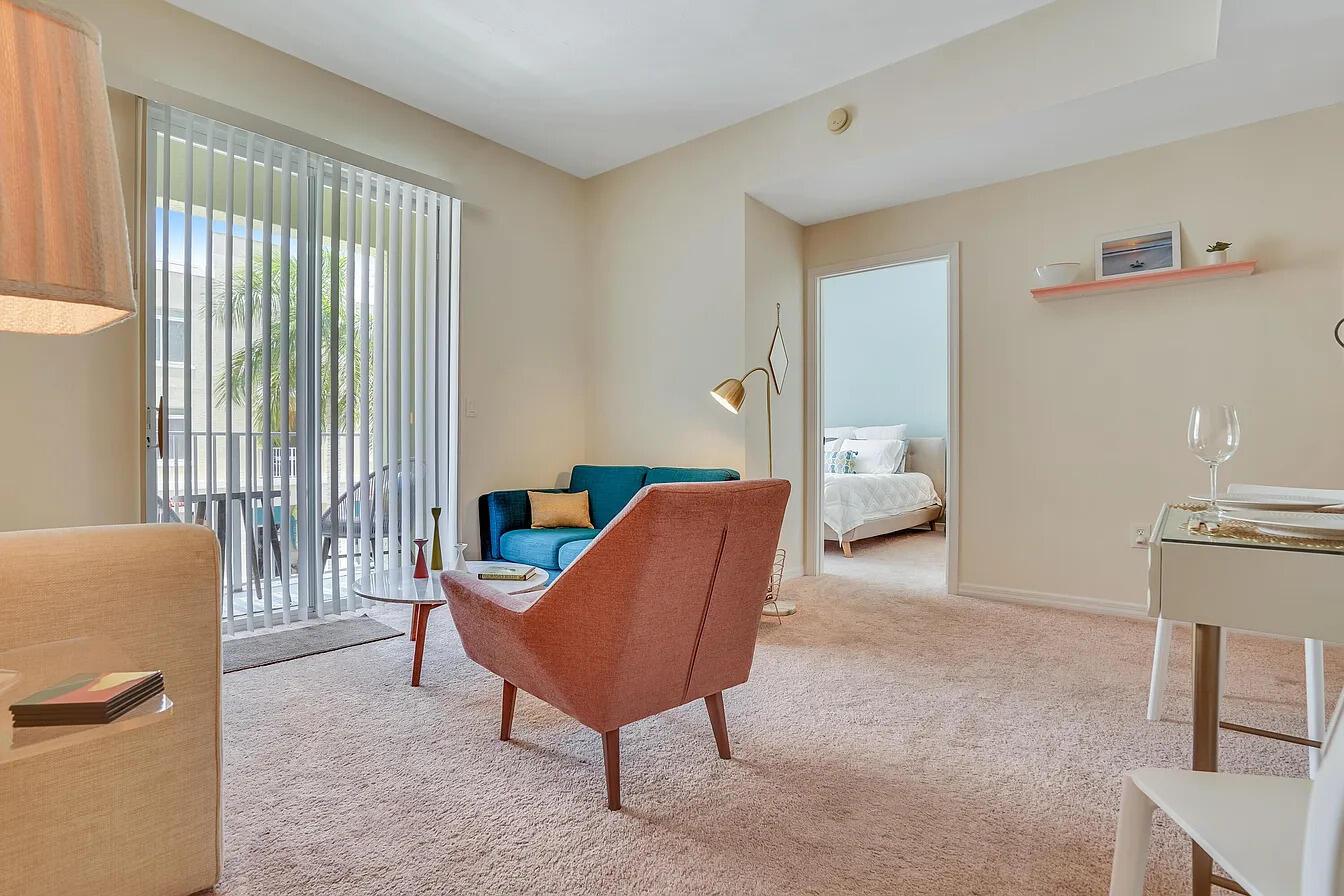 VILLAGE AT ABACOA CONDO - Residential Lease