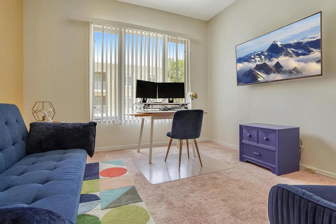 VILLAGE AT ABACOA CONDO - Residential Lease