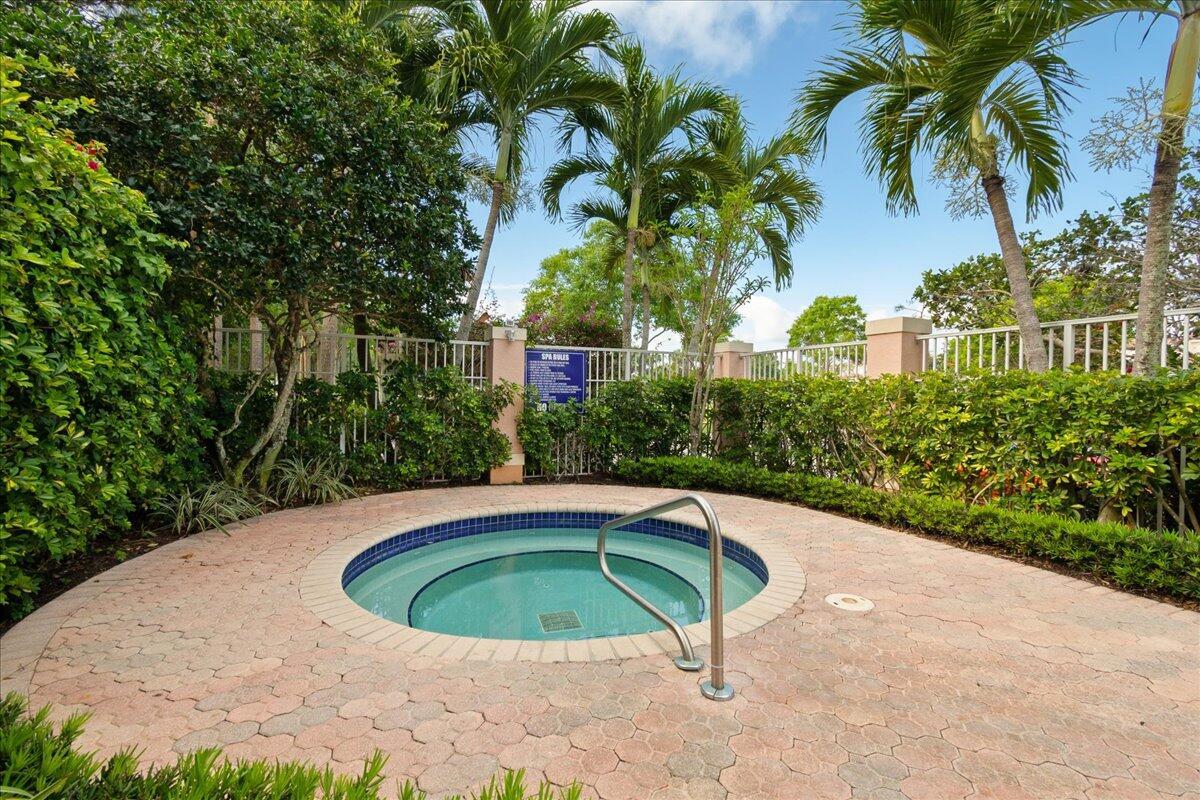 VILLAGE AT ABACOA CONDO - Residential Lease