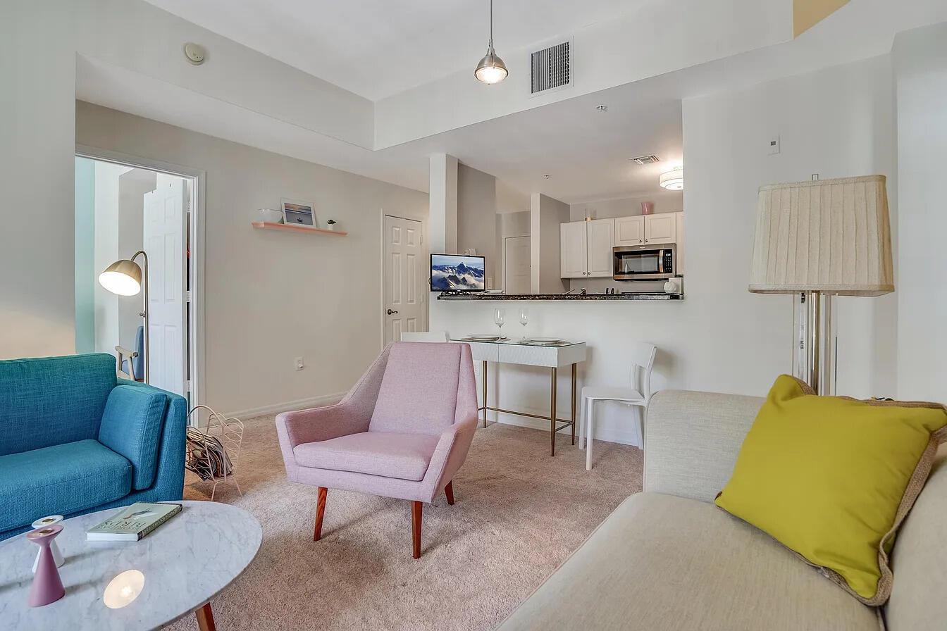 VILLAGE AT ABACOA CONDO - Residential Lease