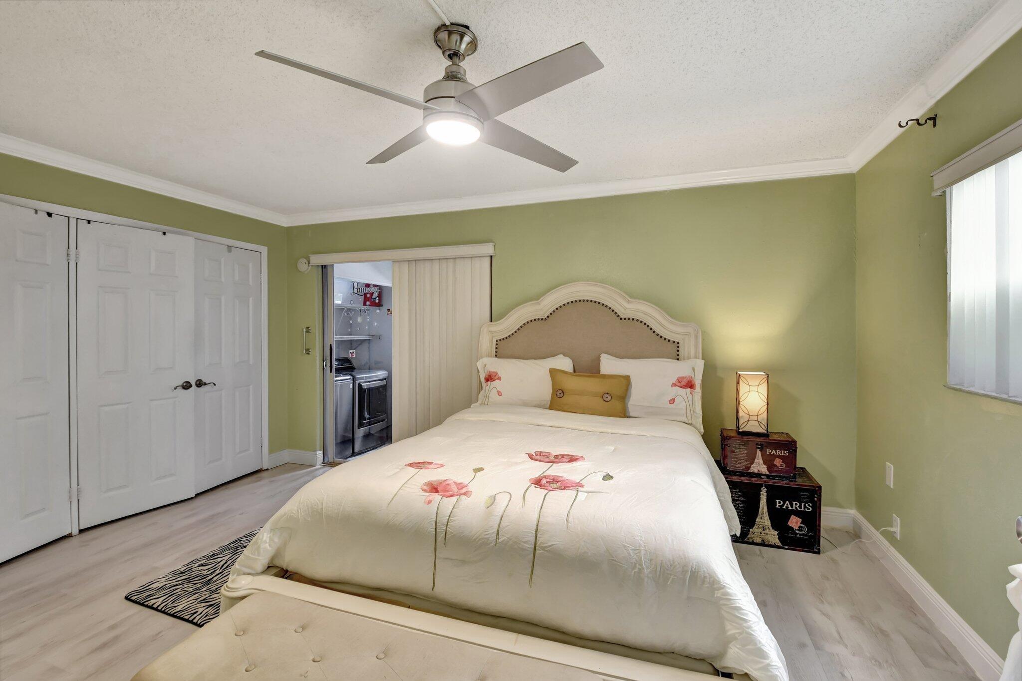 KINGS POINT SAXONY CONDOS - Residential Lease