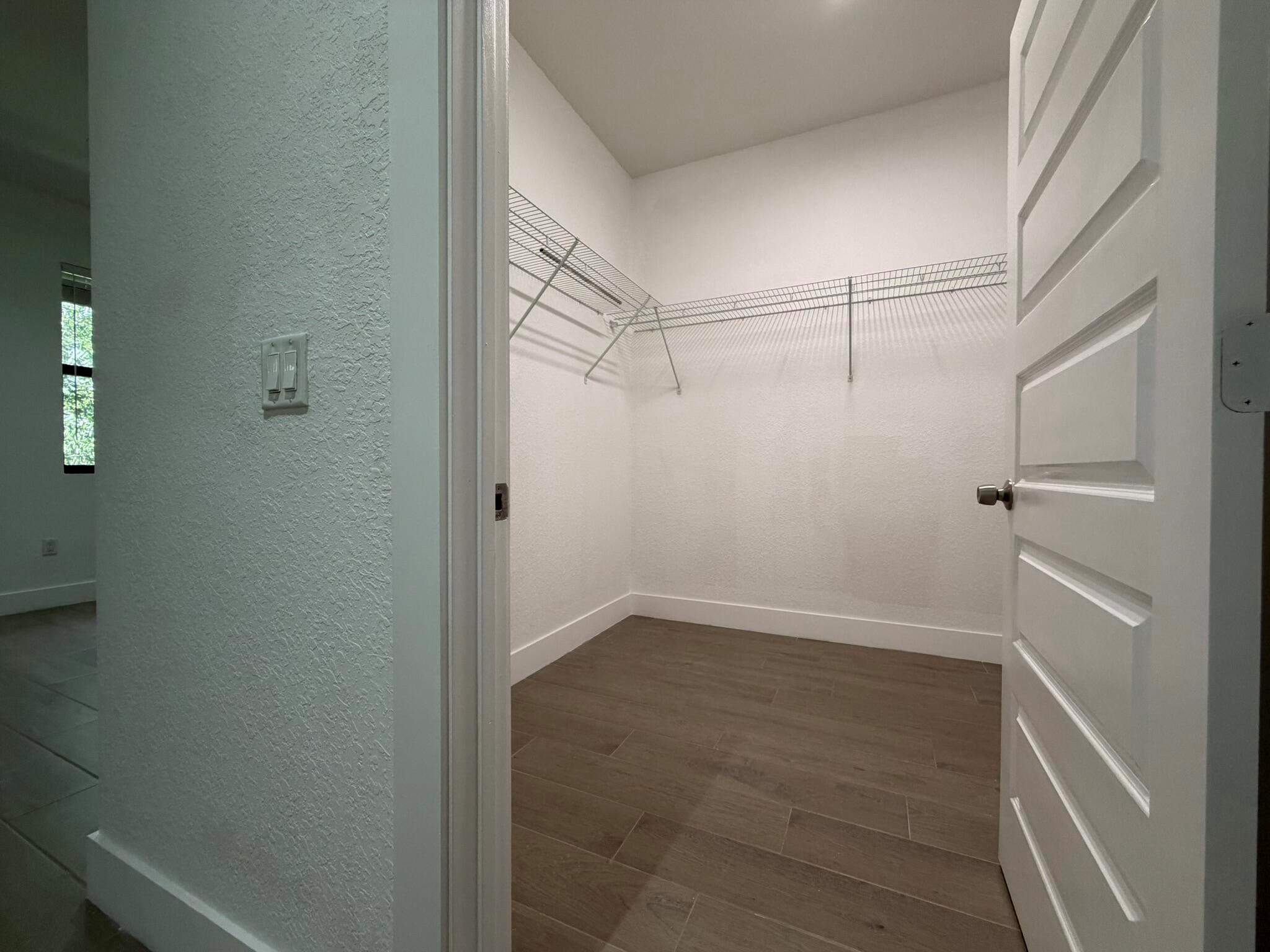 CASA DEL SOL - Residential Lease