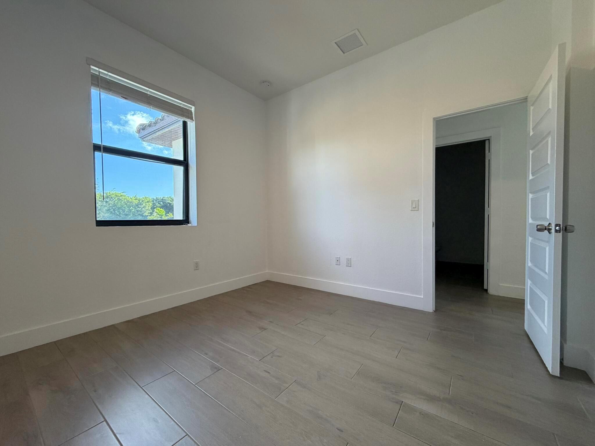 CASA DEL SOL - Residential Lease