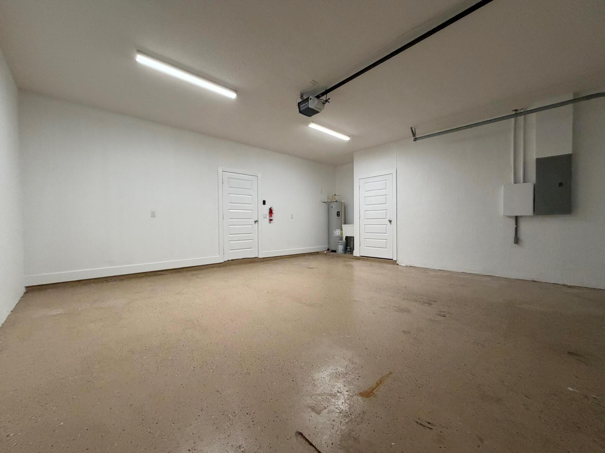 CASA DEL SOL - Residential Lease