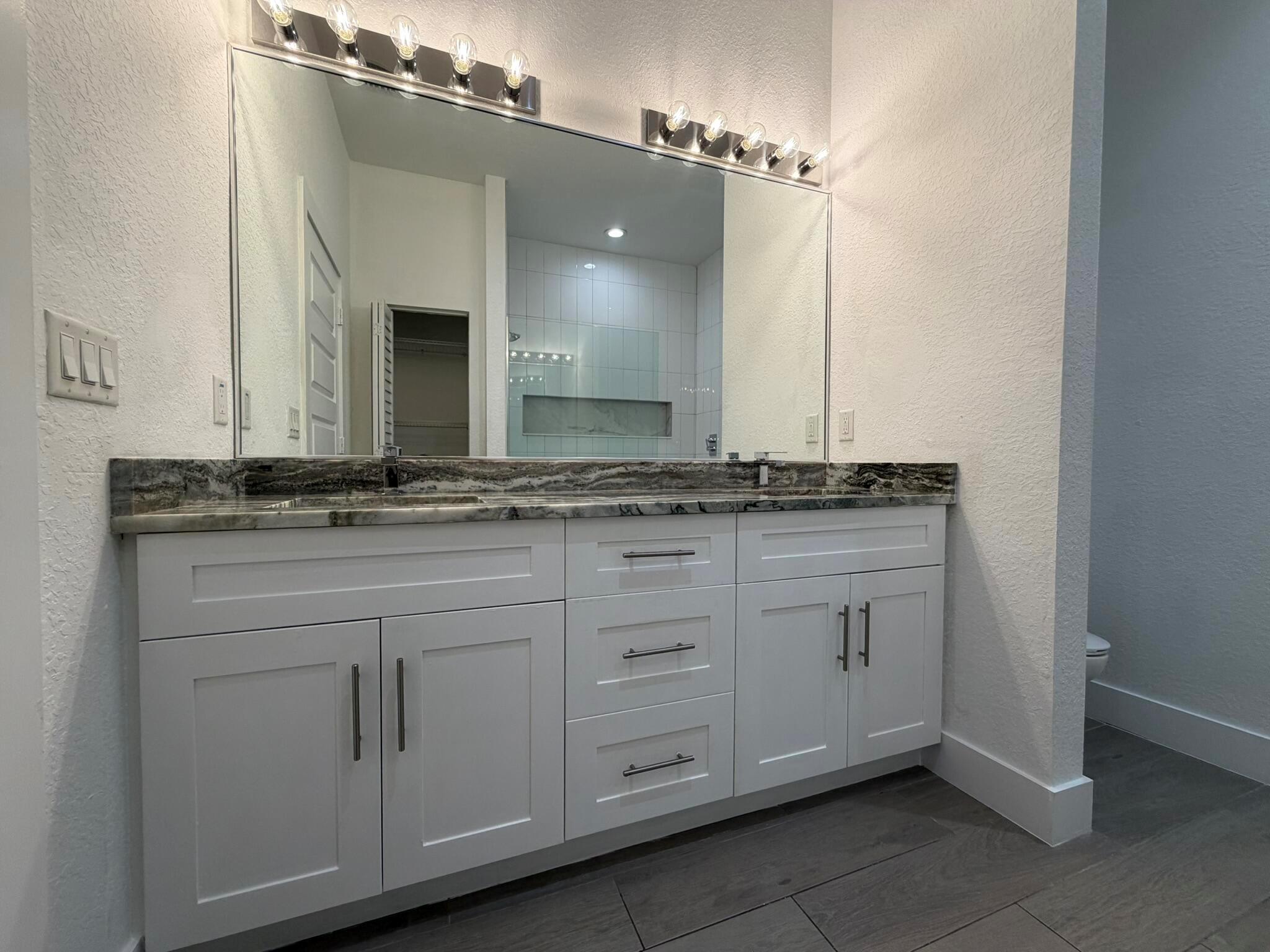 CASA DEL SOL - Residential Lease