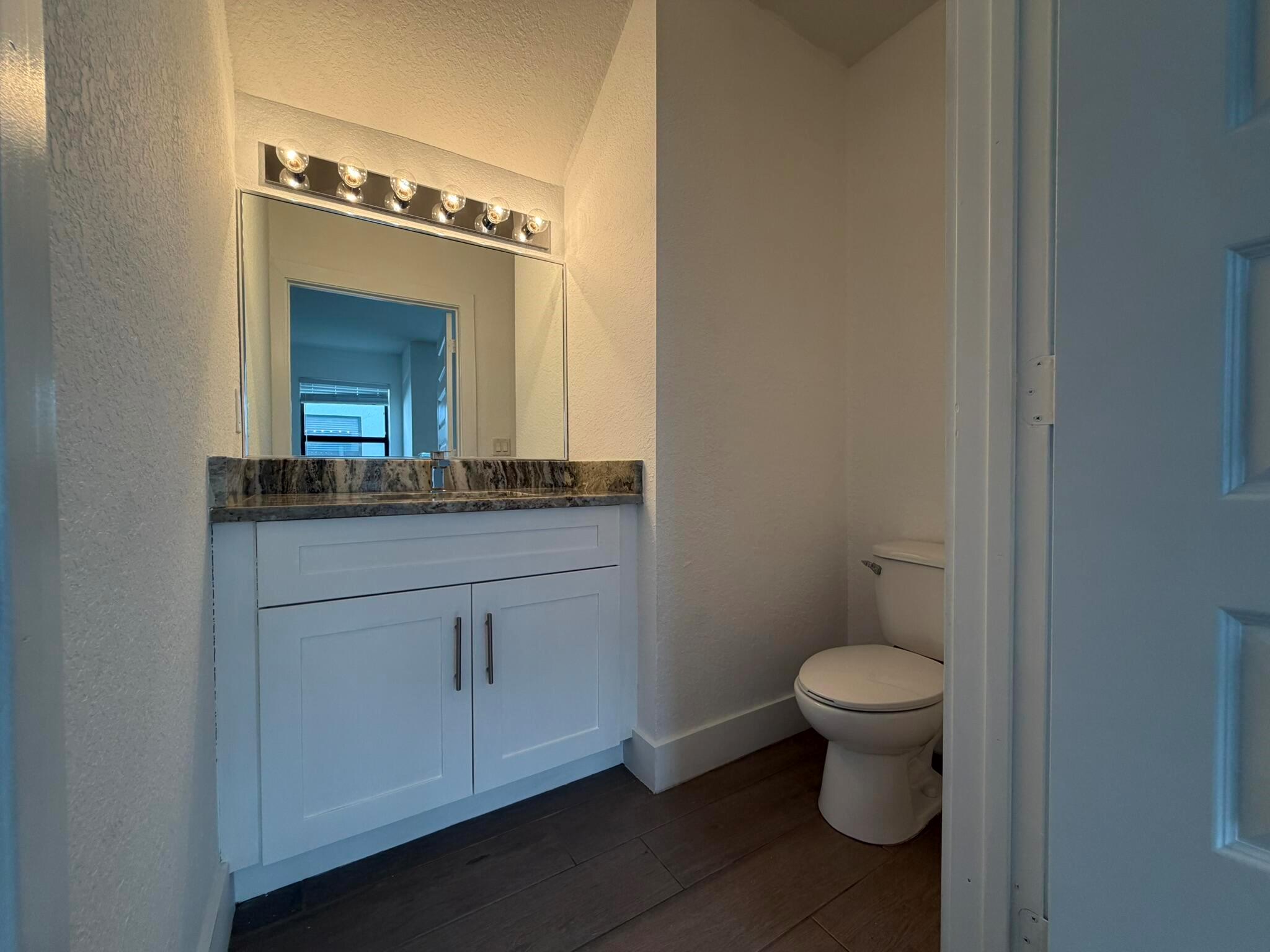 CASA DEL SOL - Residential Lease