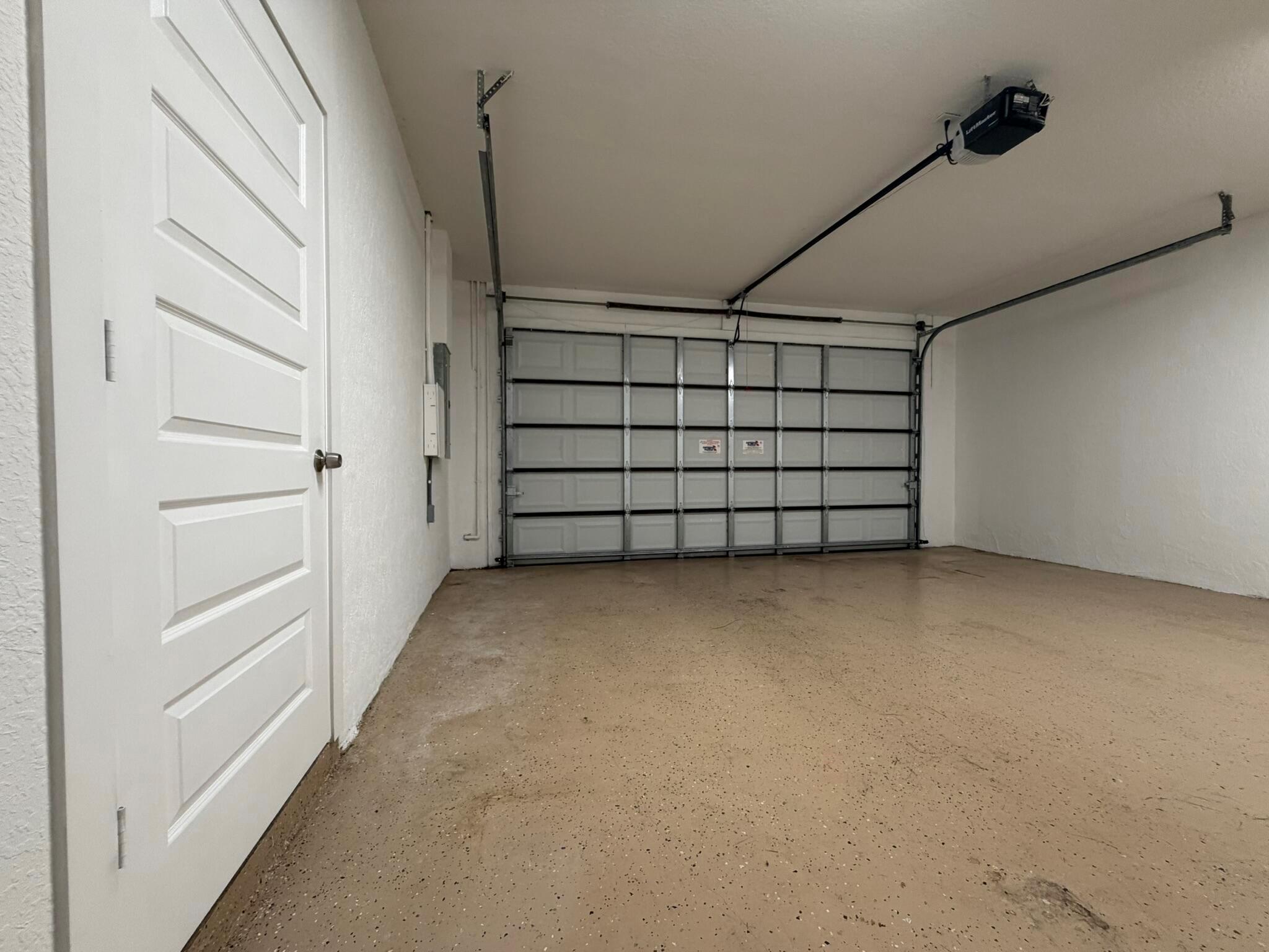 CASA DEL SOL - Residential Lease